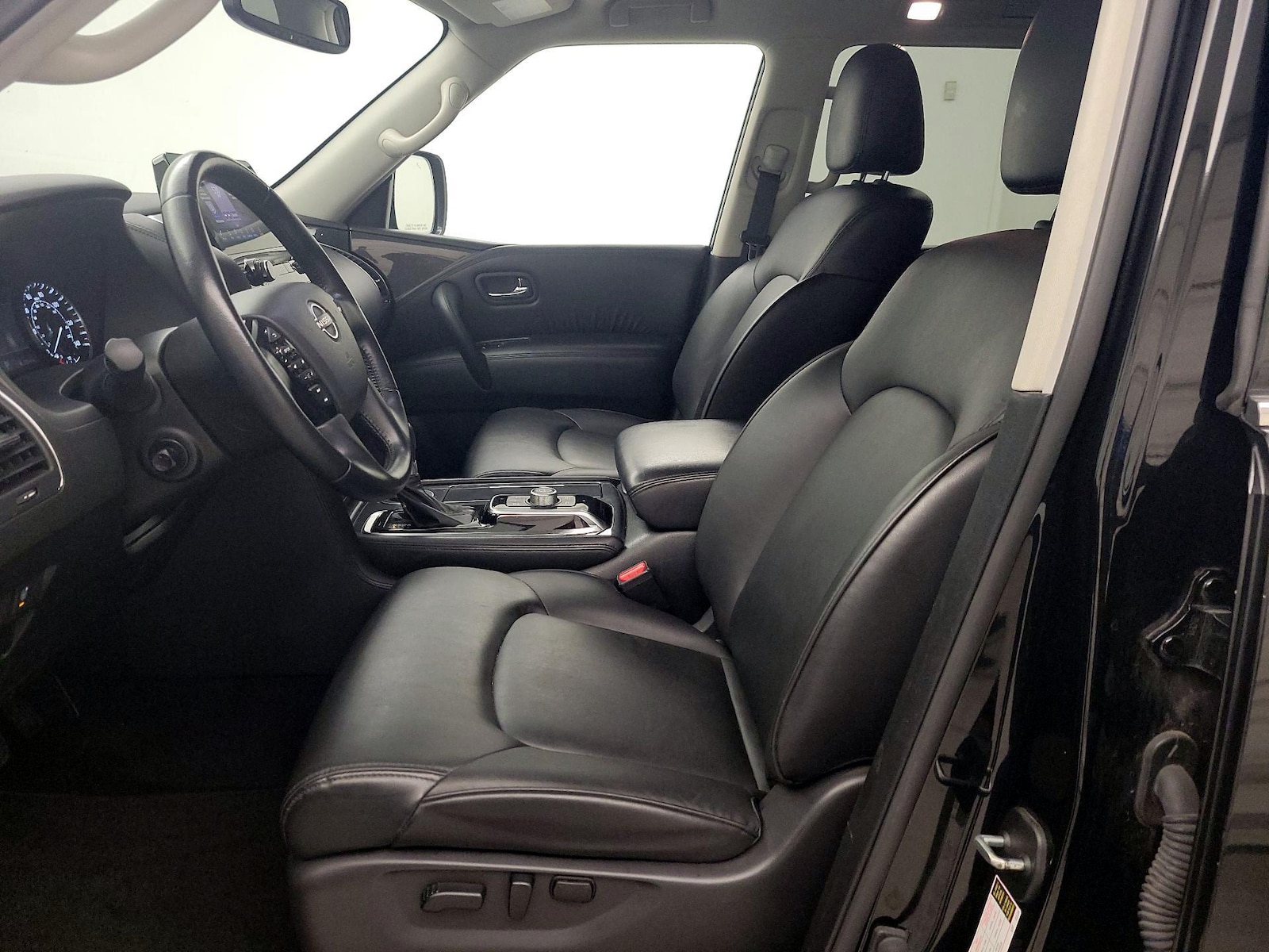 2024 Nissan Armada SV - Photo 10