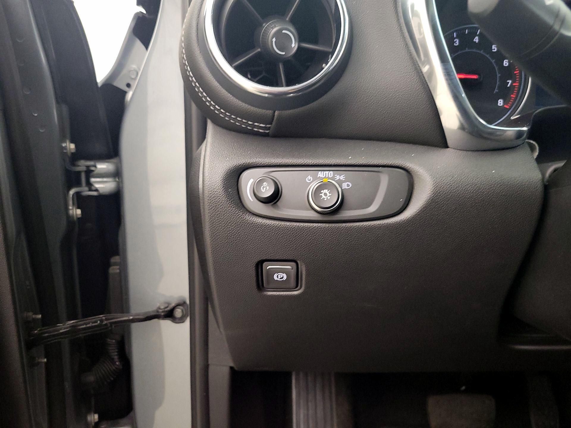 Thumbnail: 2025 Chevrolet Blazer - 13