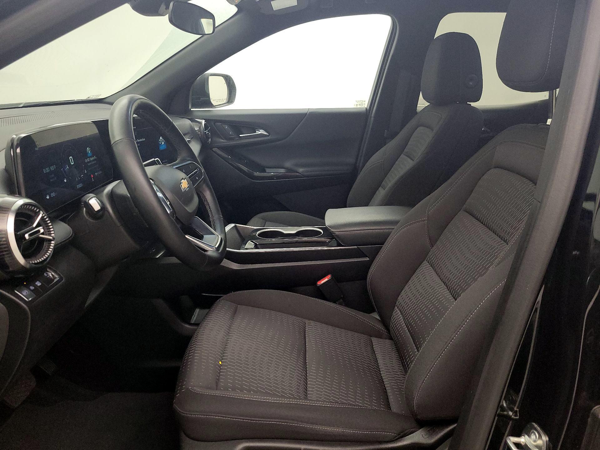 Thumbnail: 2025 Chevrolet Equinox - 9