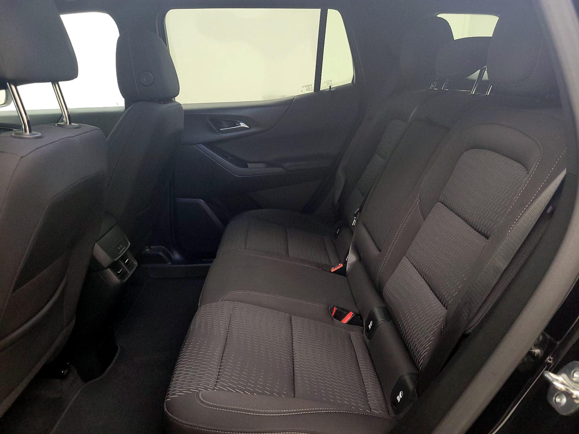 Thumbnail: 2025 Chevrolet Equinox - 18
