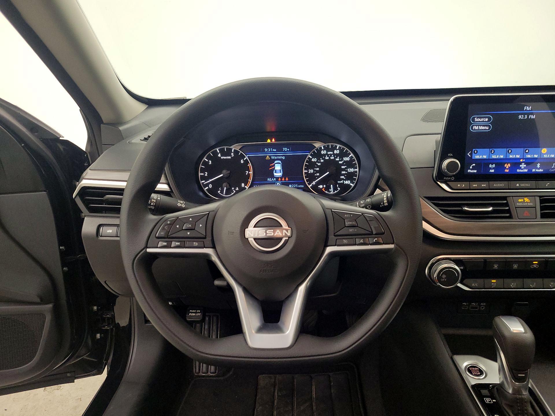 Thumbnail: 2025 Nissan Altima - 10