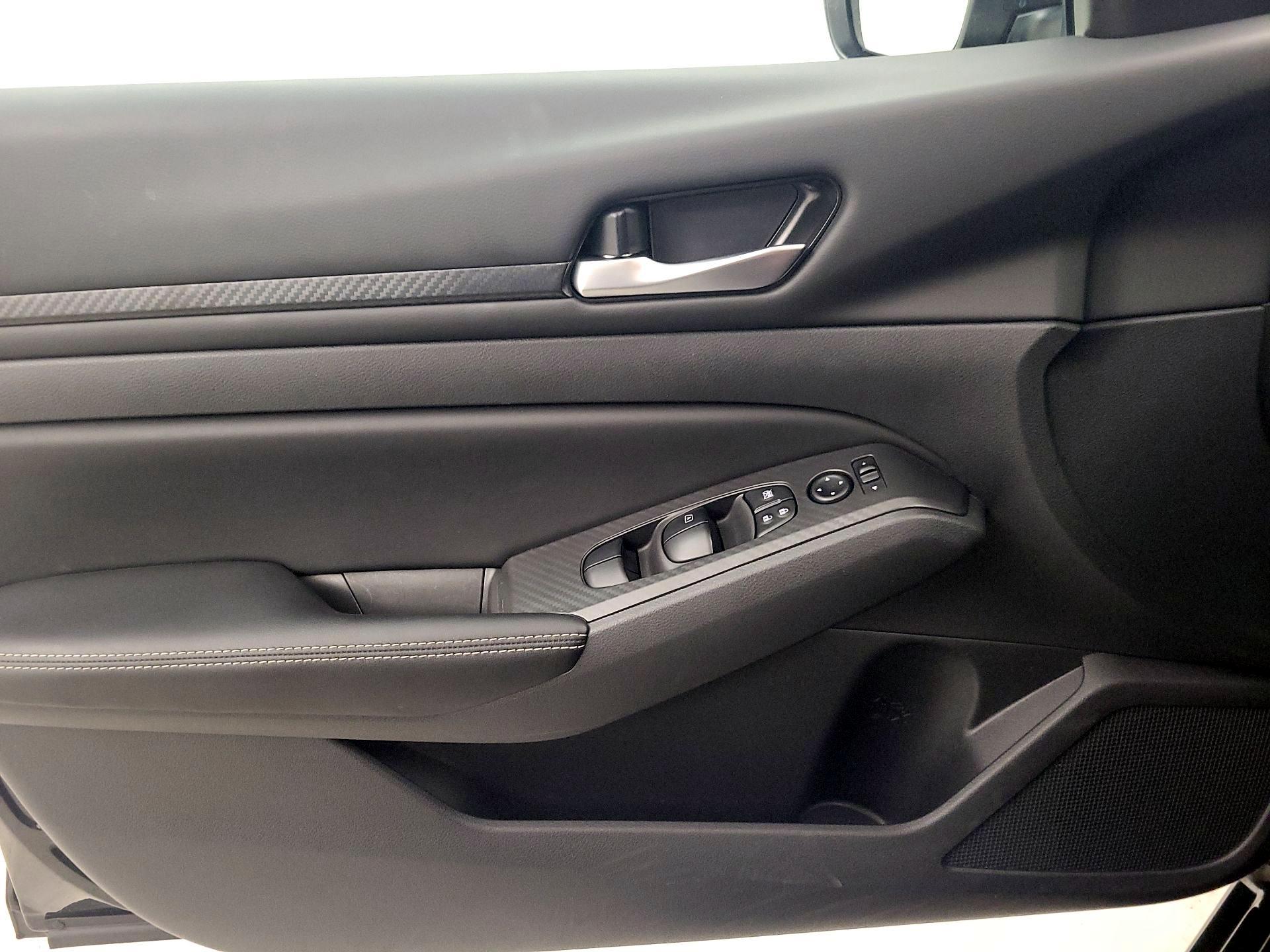 Thumbnail: 2025 Nissan Altima - 12