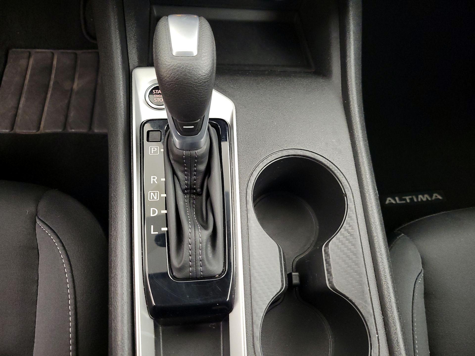 Thumbnail: 2025 Nissan Altima - 15