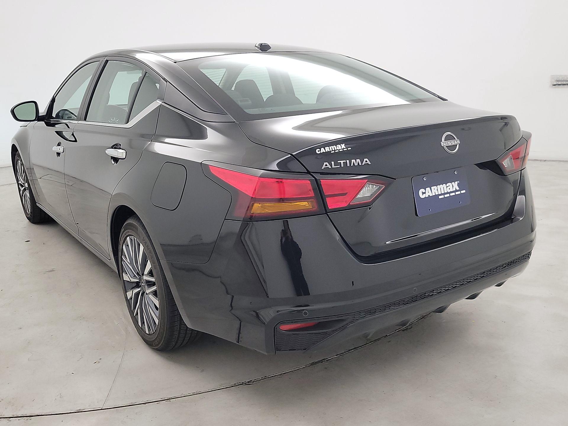 Thumbnail: 2025 Nissan Altima - 7