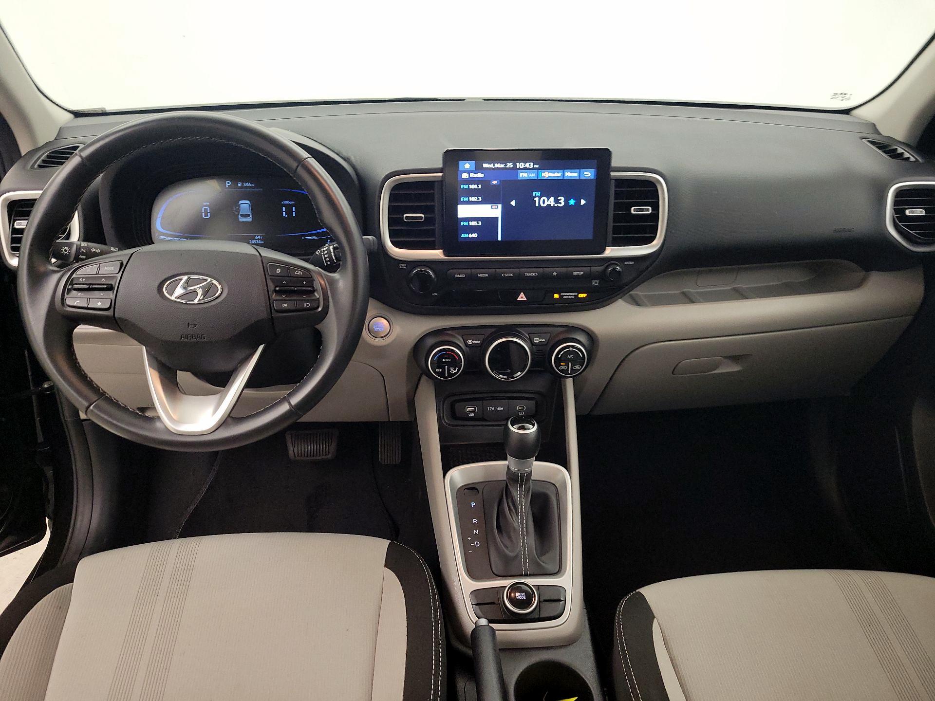 Thumbnail: 2025 Hyundai Venue - 9