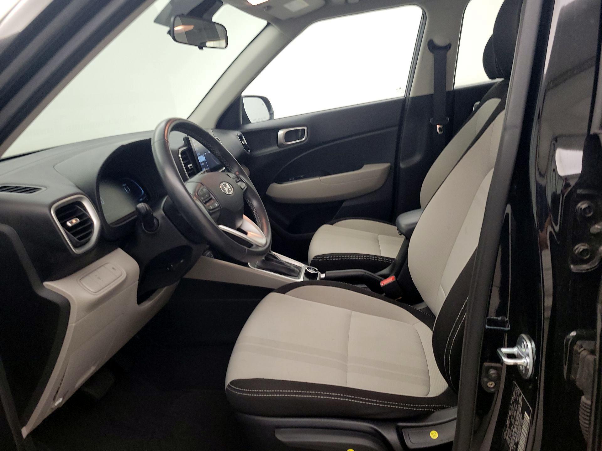 Thumbnail: 2025 Hyundai Venue - 11