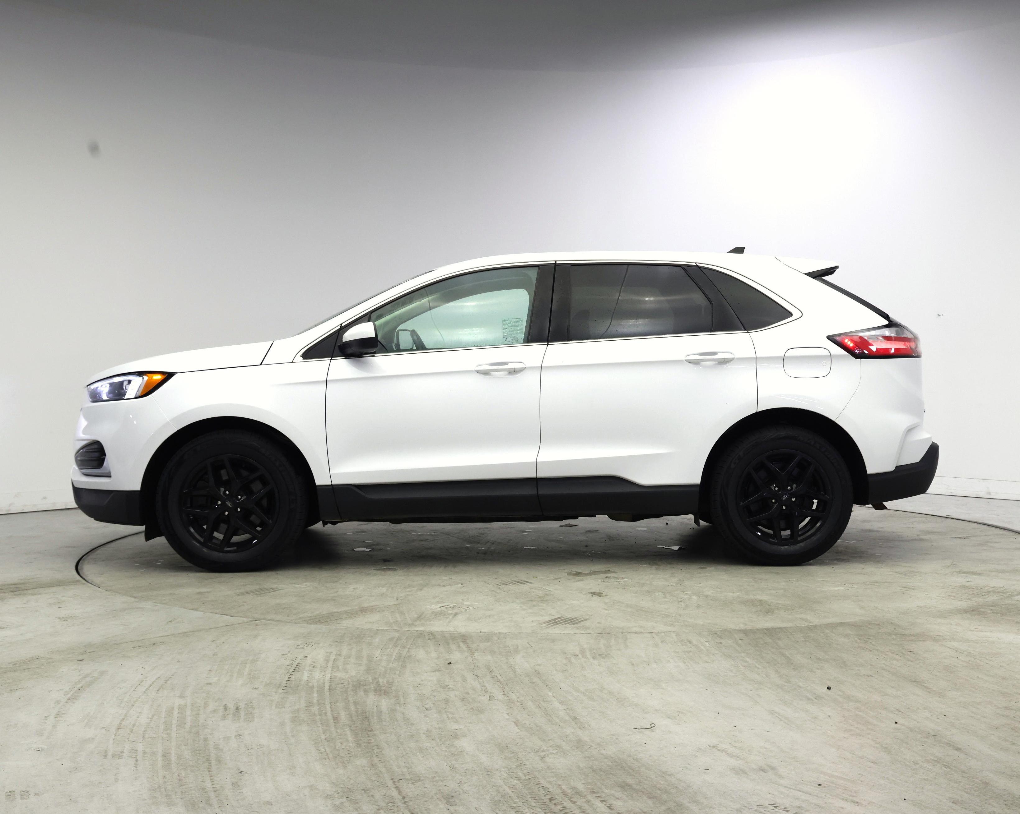 Thumbnail: 2024 Ford Edge - 3