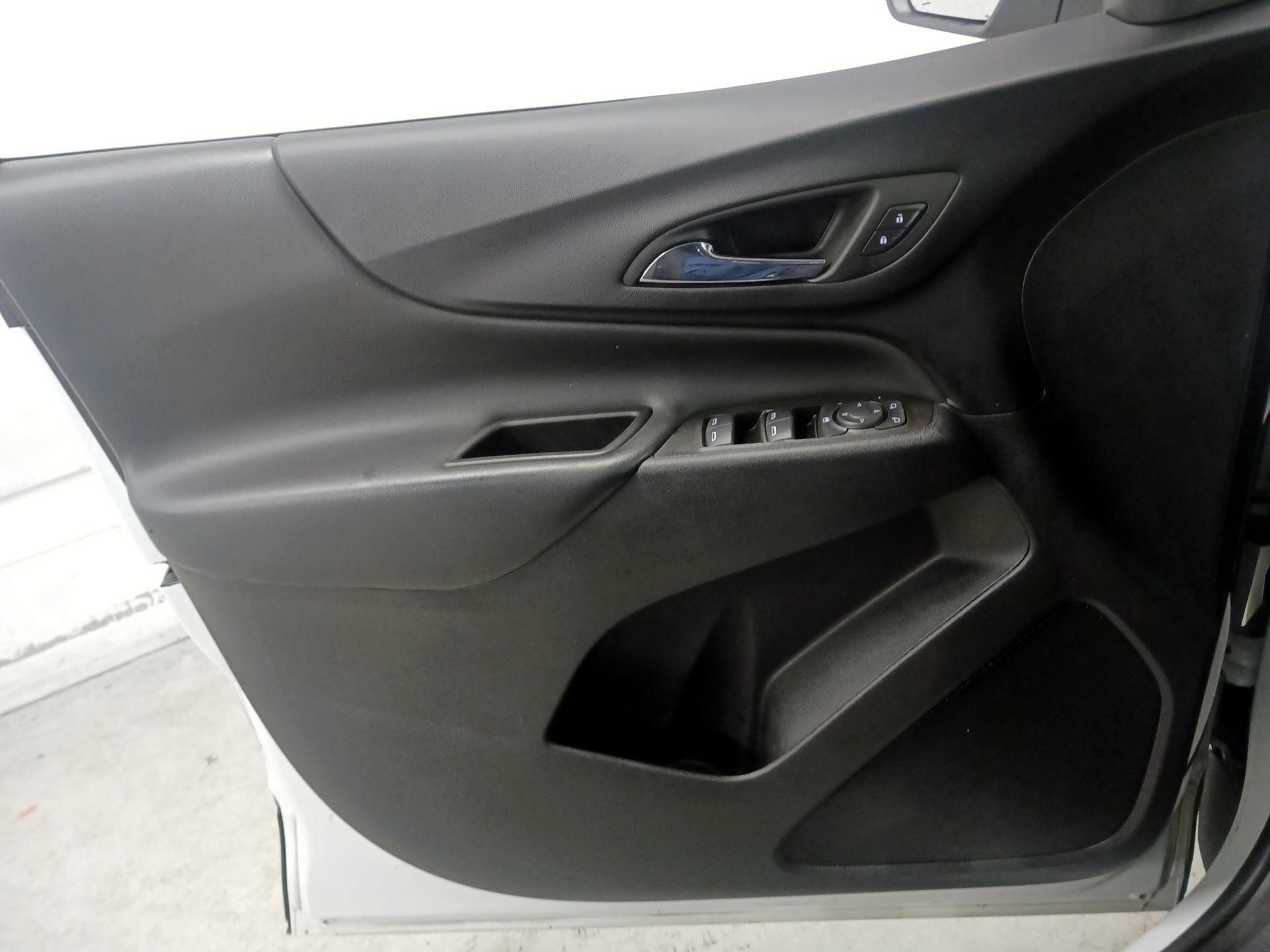 Thumbnail: 2023 Chevrolet Equinox - 12