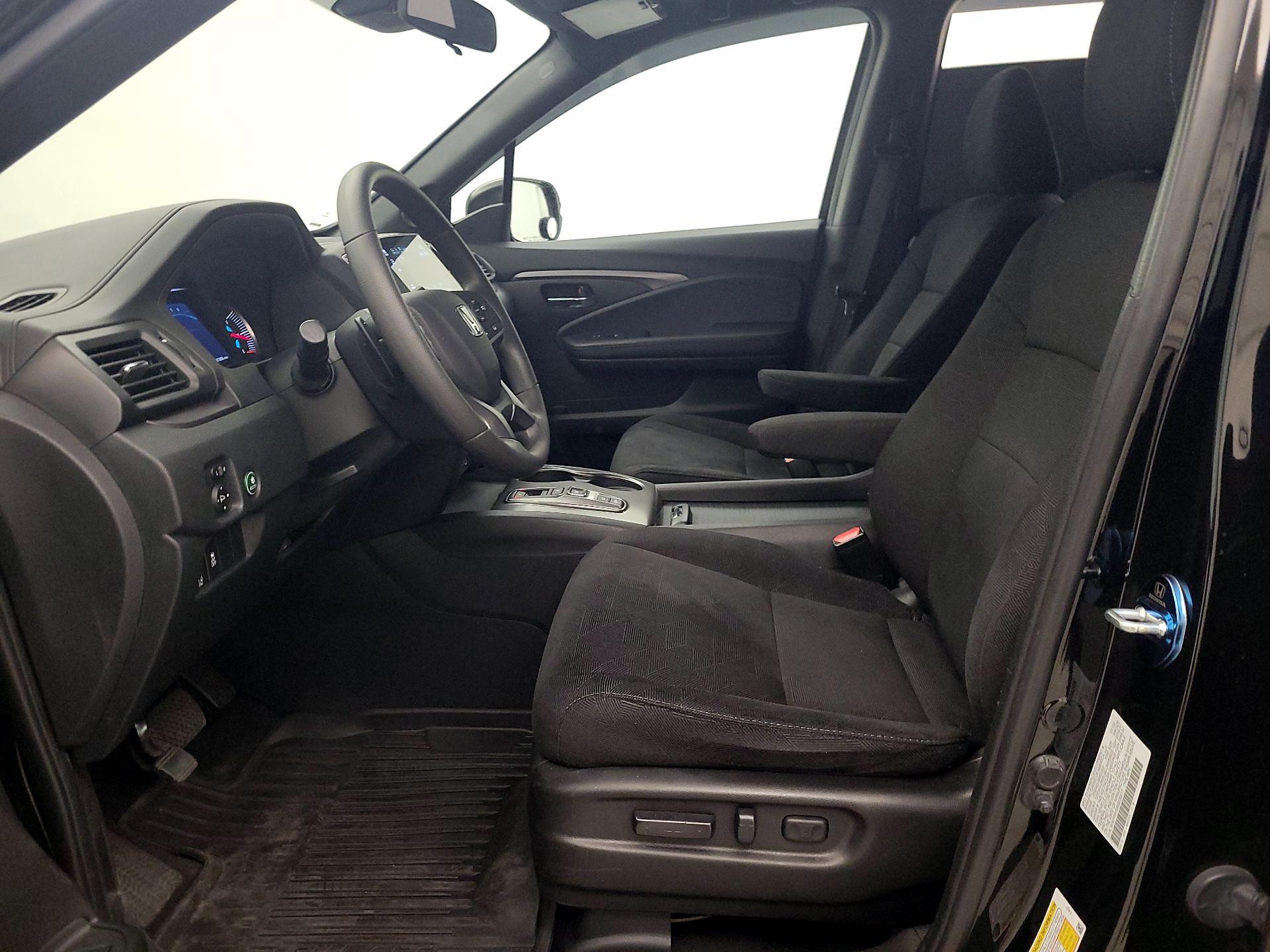 Thumbnail: 2025 Honda Pilot - 11