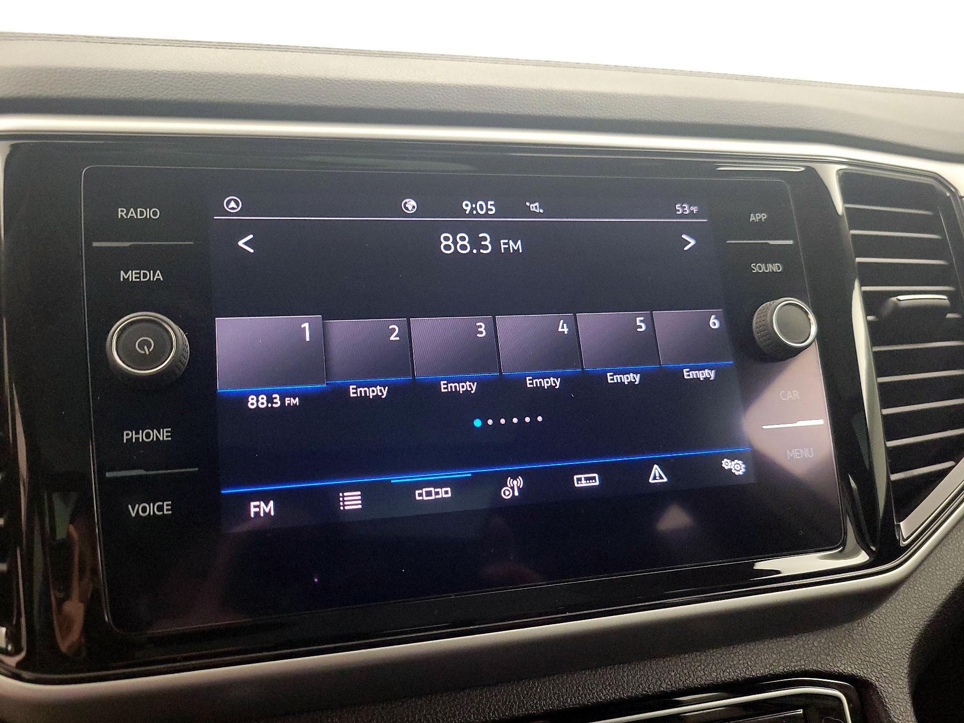 Thumbnail: 2022 Volkswagen Atlas - 15