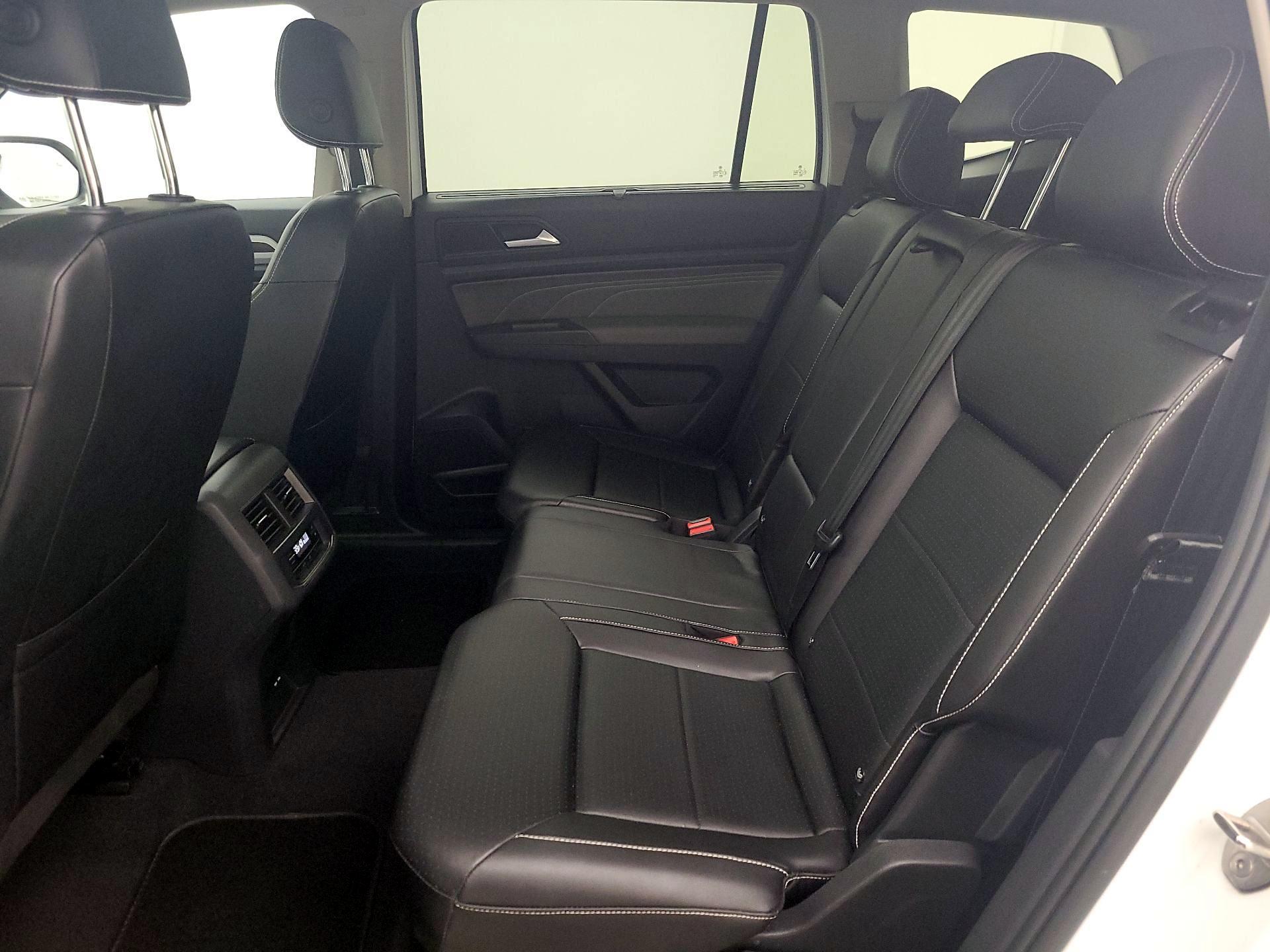 Thumbnail: 2022 Volkswagen Atlas - 20