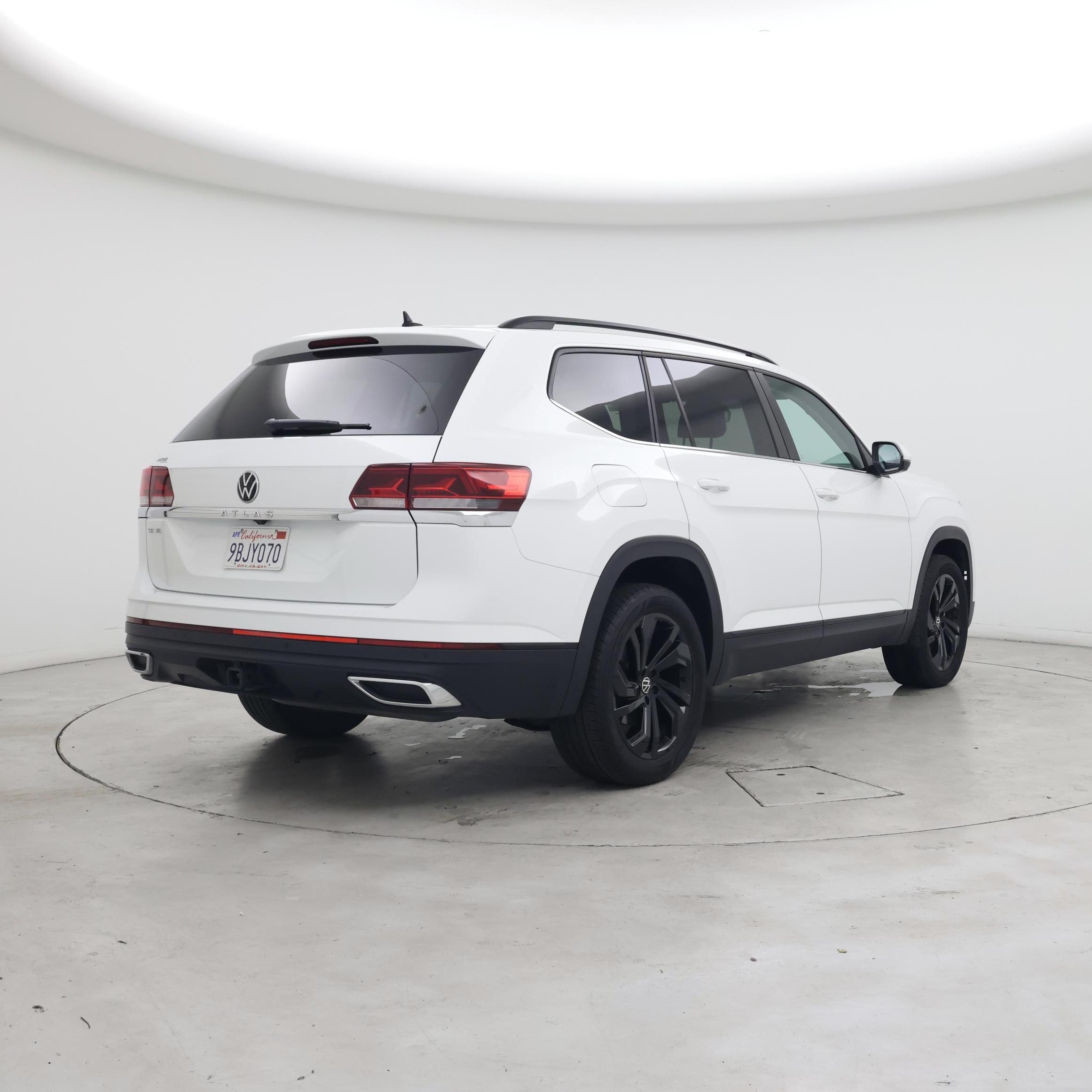 Thumbnail: 2022 Volkswagen Atlas - 8