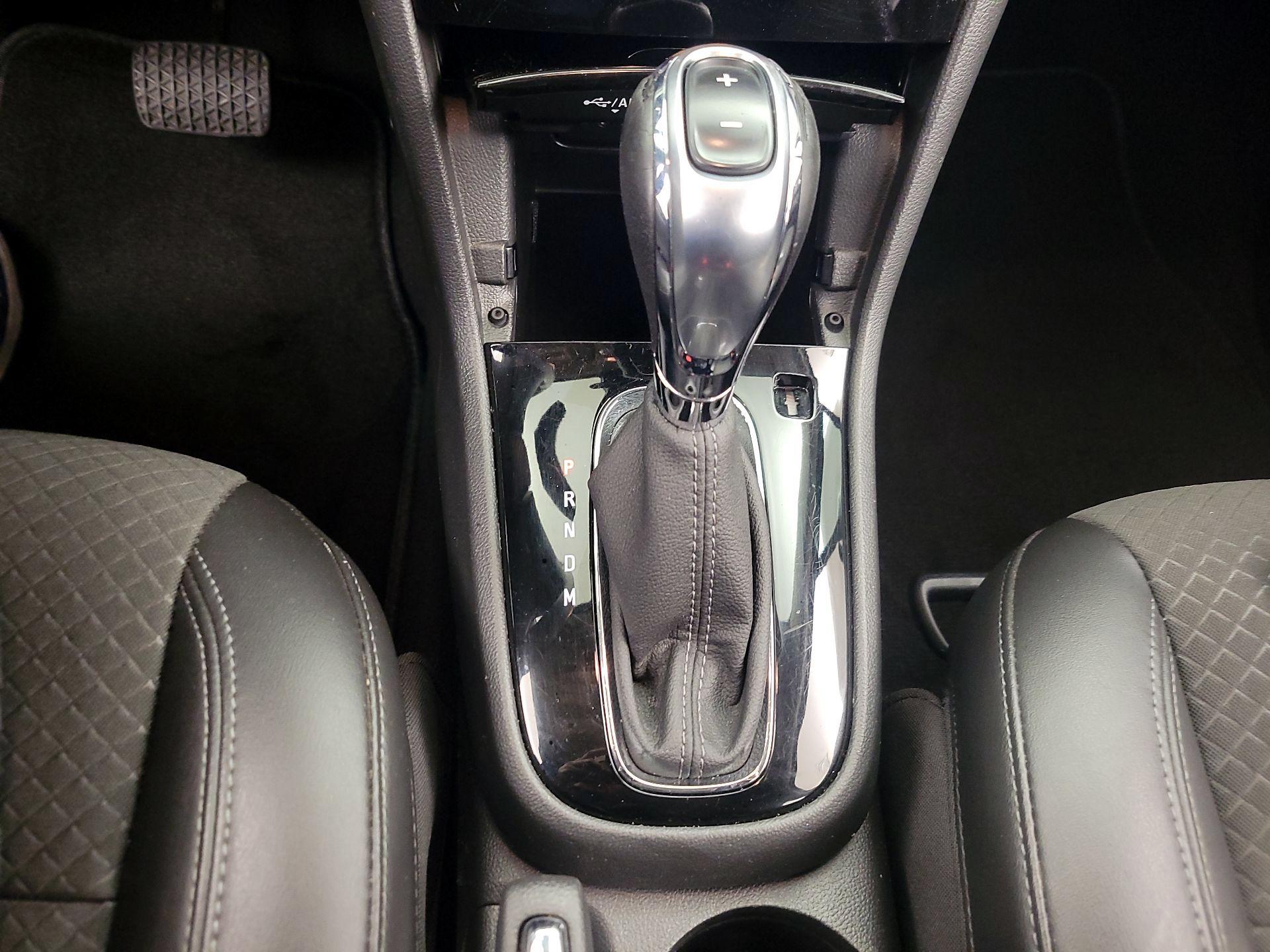 Thumbnail: 2018 Buick Encore - 17