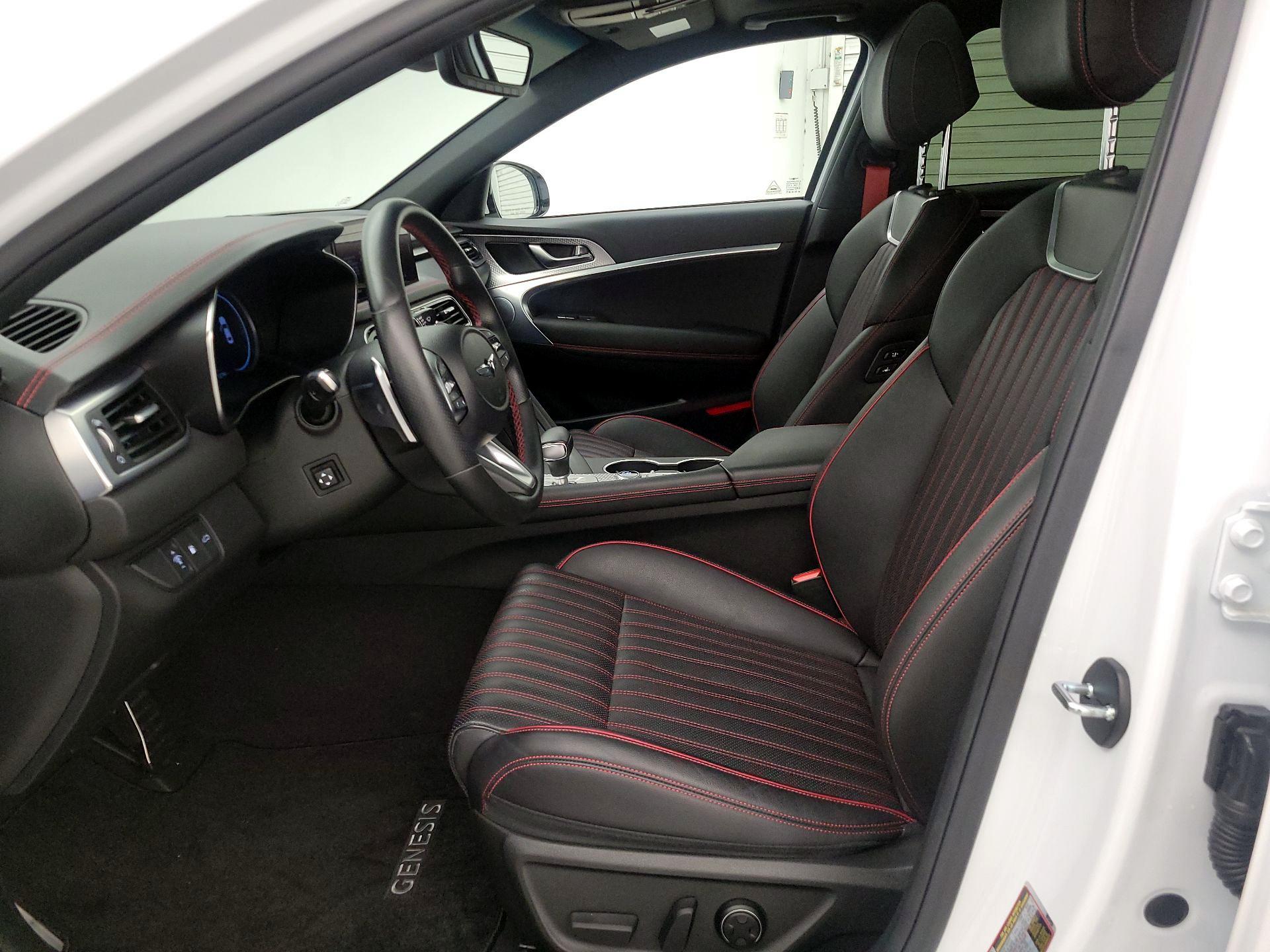 Thumbnail: 2023 Genesis G70 - 11