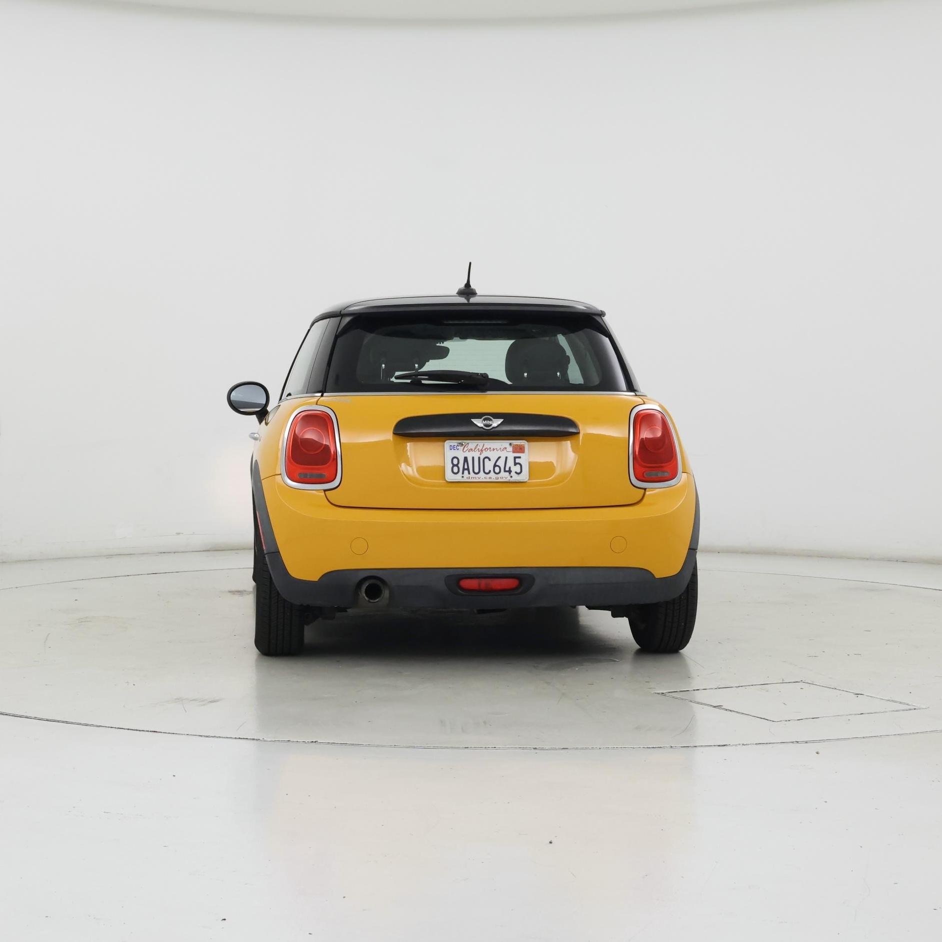 Thumbnail: 2016 MINI Cooper Hardtop - 6