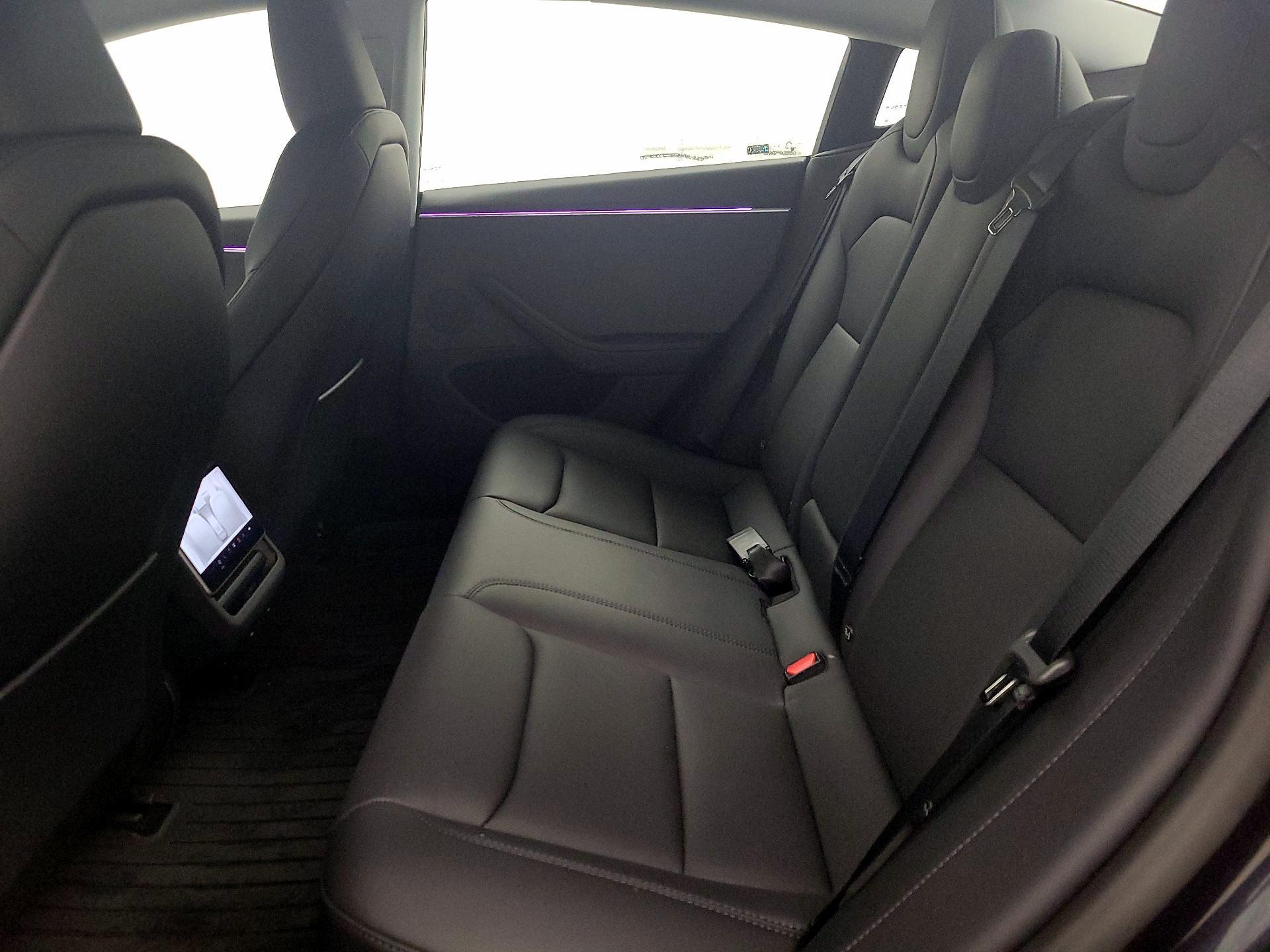 Thumbnail: 2025 Tesla Model 3 - 18