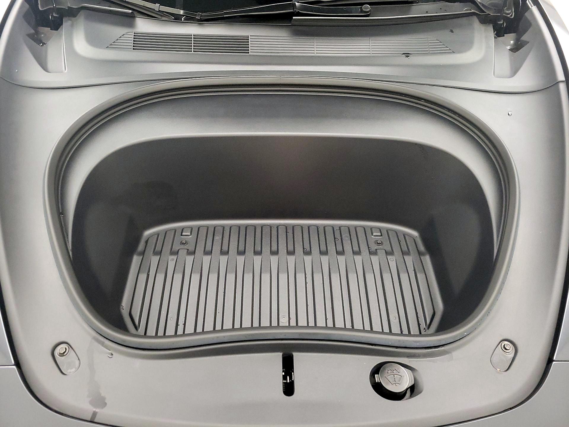 Thumbnail: 2025 Tesla Model 3 - 20