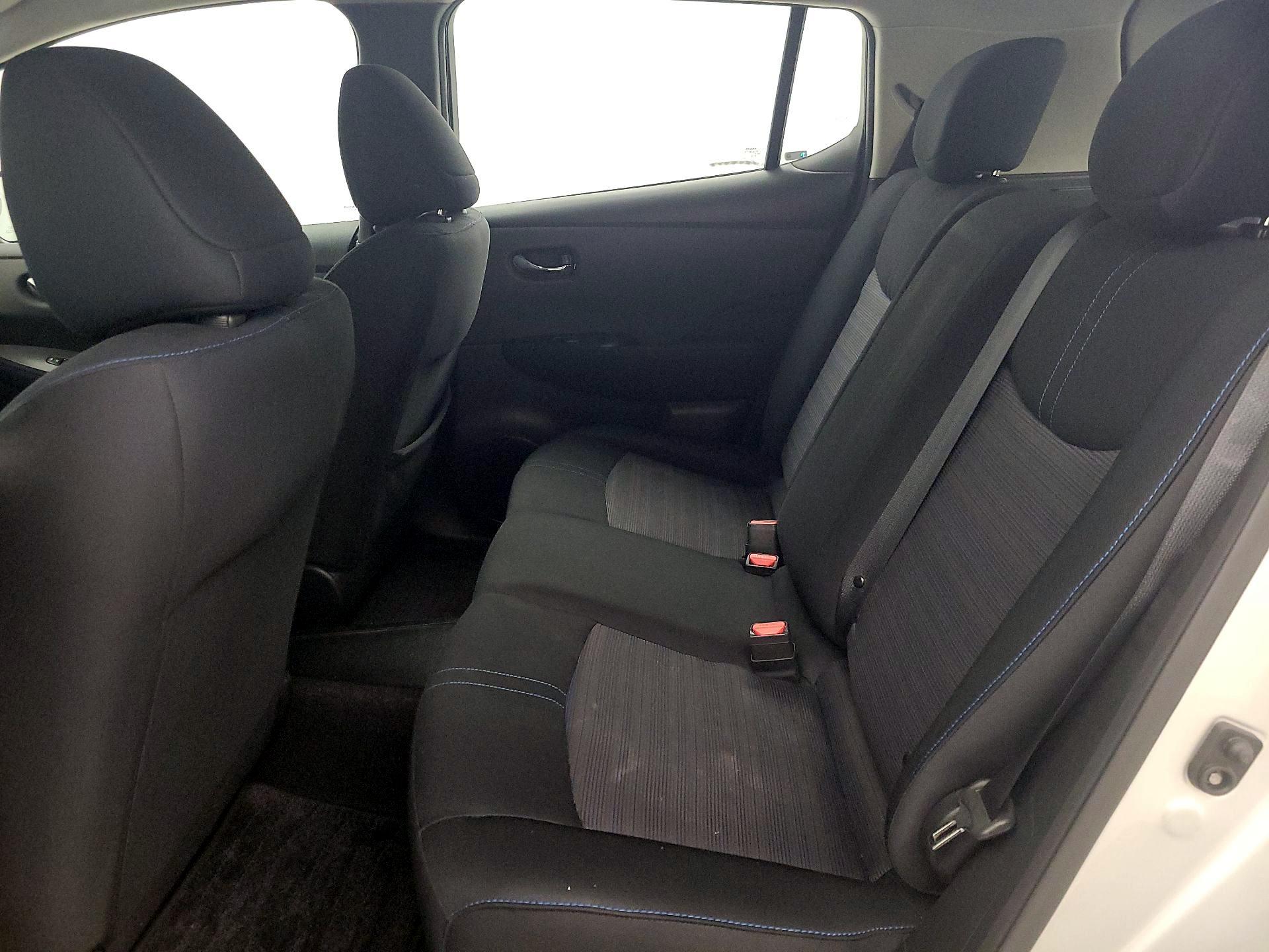 Thumbnail: 2019 Nissan Leaf - 19