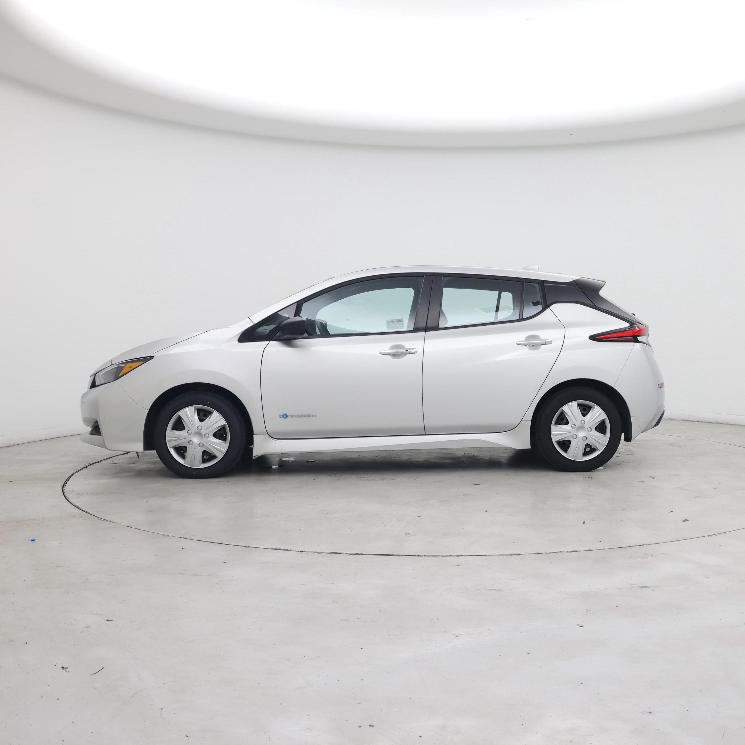 Thumbnail: 2019 Nissan Leaf - 3