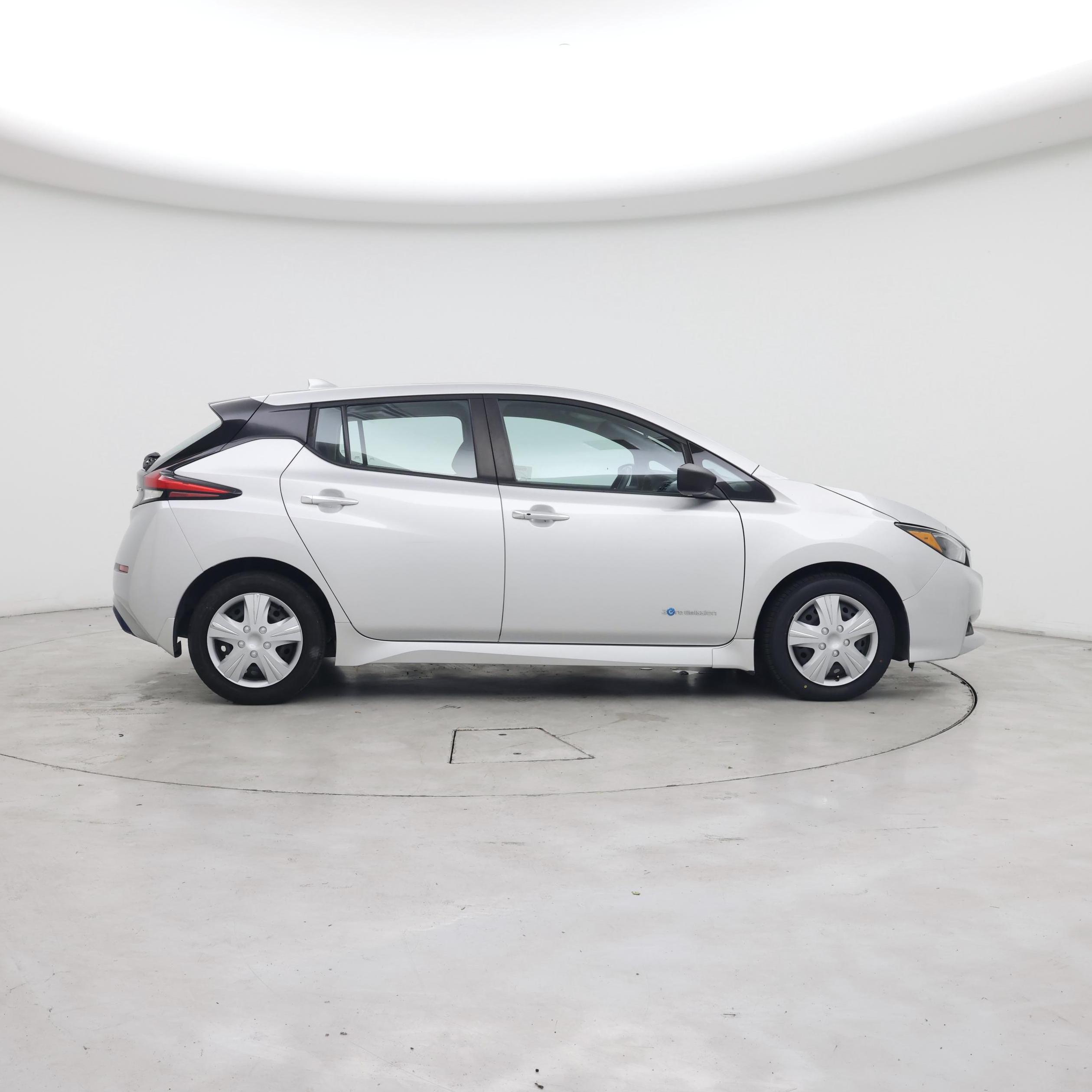 Thumbnail: 2019 Nissan Leaf - 7