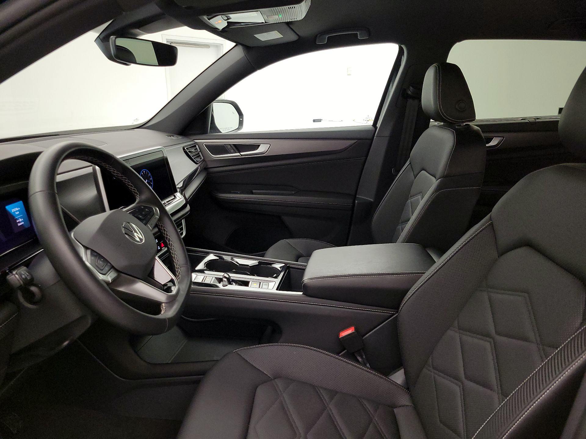 Thumbnail: 2025 Volkswagen Atlas - 11