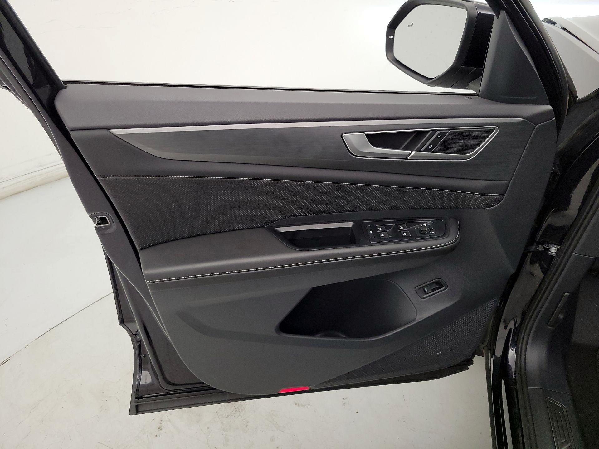 Thumbnail: 2025 Volkswagen Atlas - 12