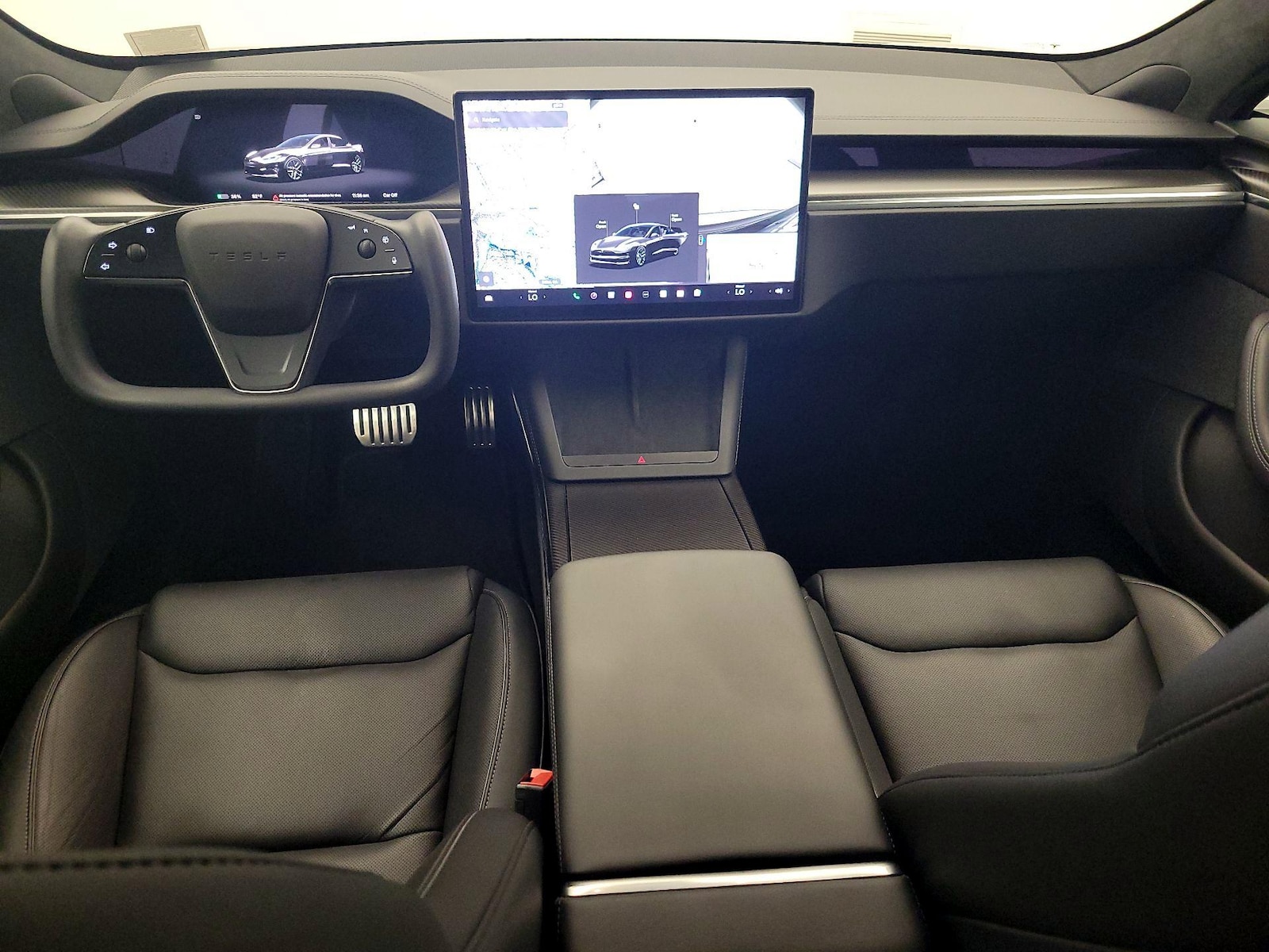 2022 Tesla Model S Plaid - Photo 10
