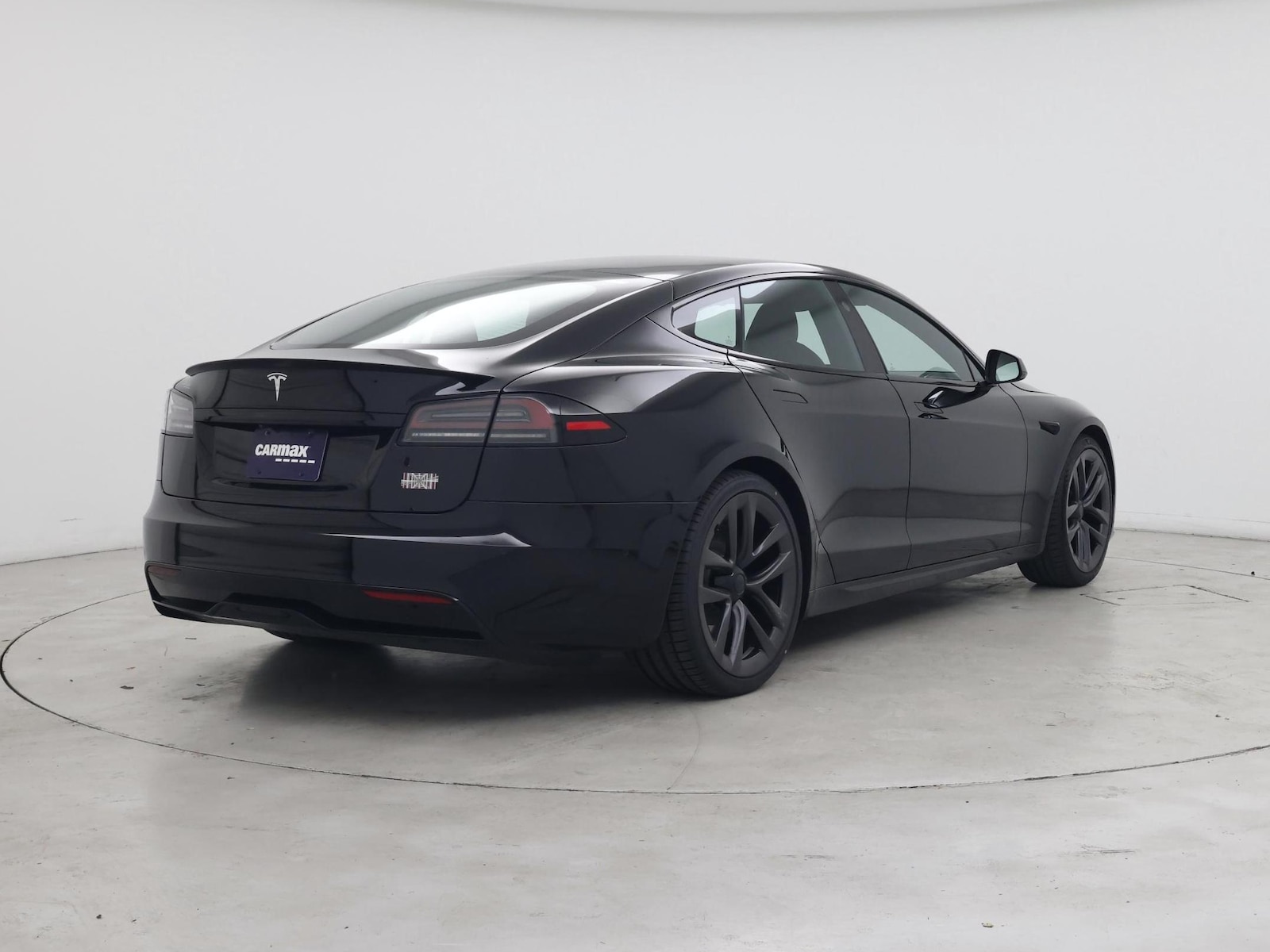 2022 Tesla Model S Plaid - Photo 9