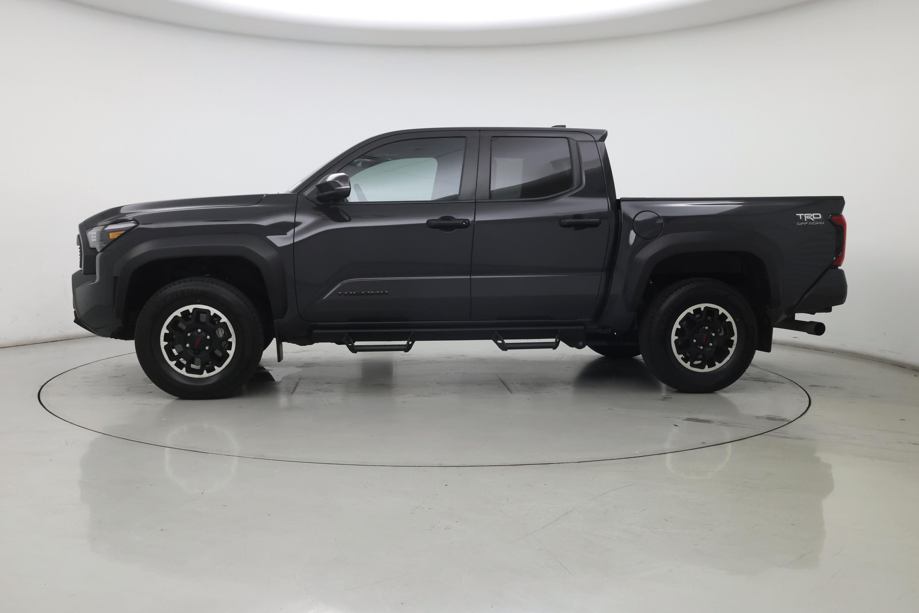 Thumbnail: 2024 Toyota Tacoma - 3