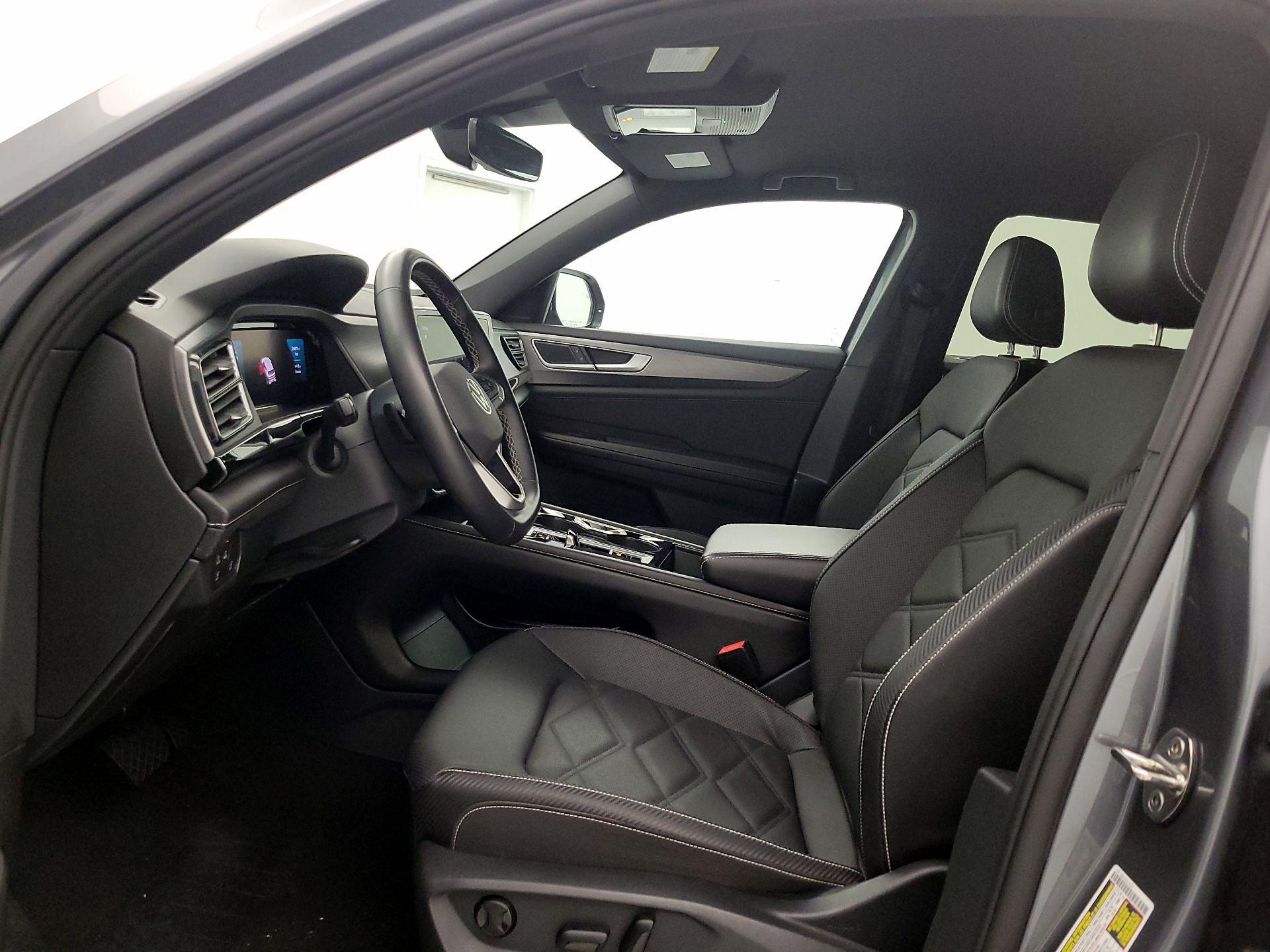 Thumbnail: 2025 Volkswagen Atlas - 11