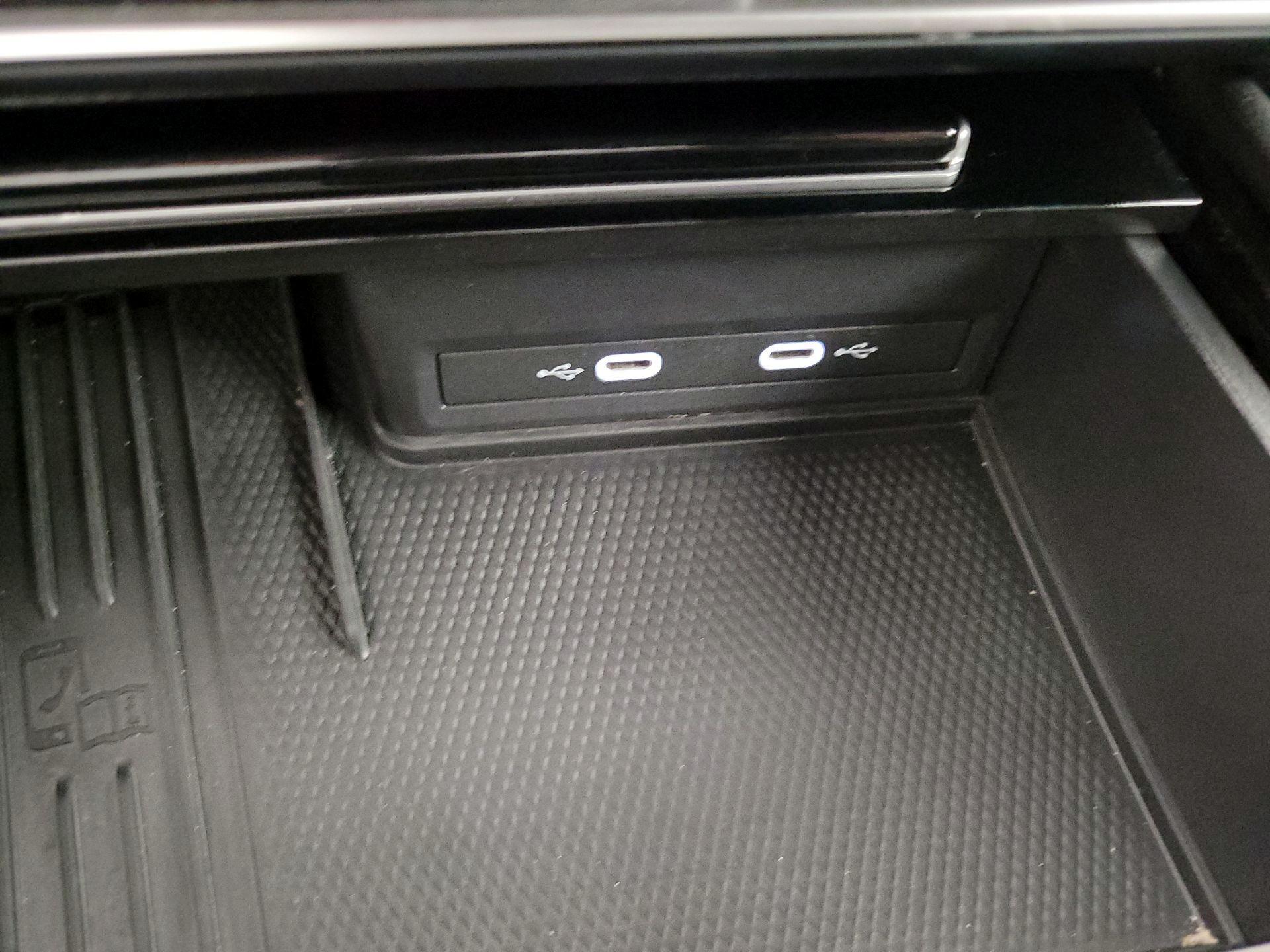 Thumbnail: 2025 Volkswagen Atlas - 18