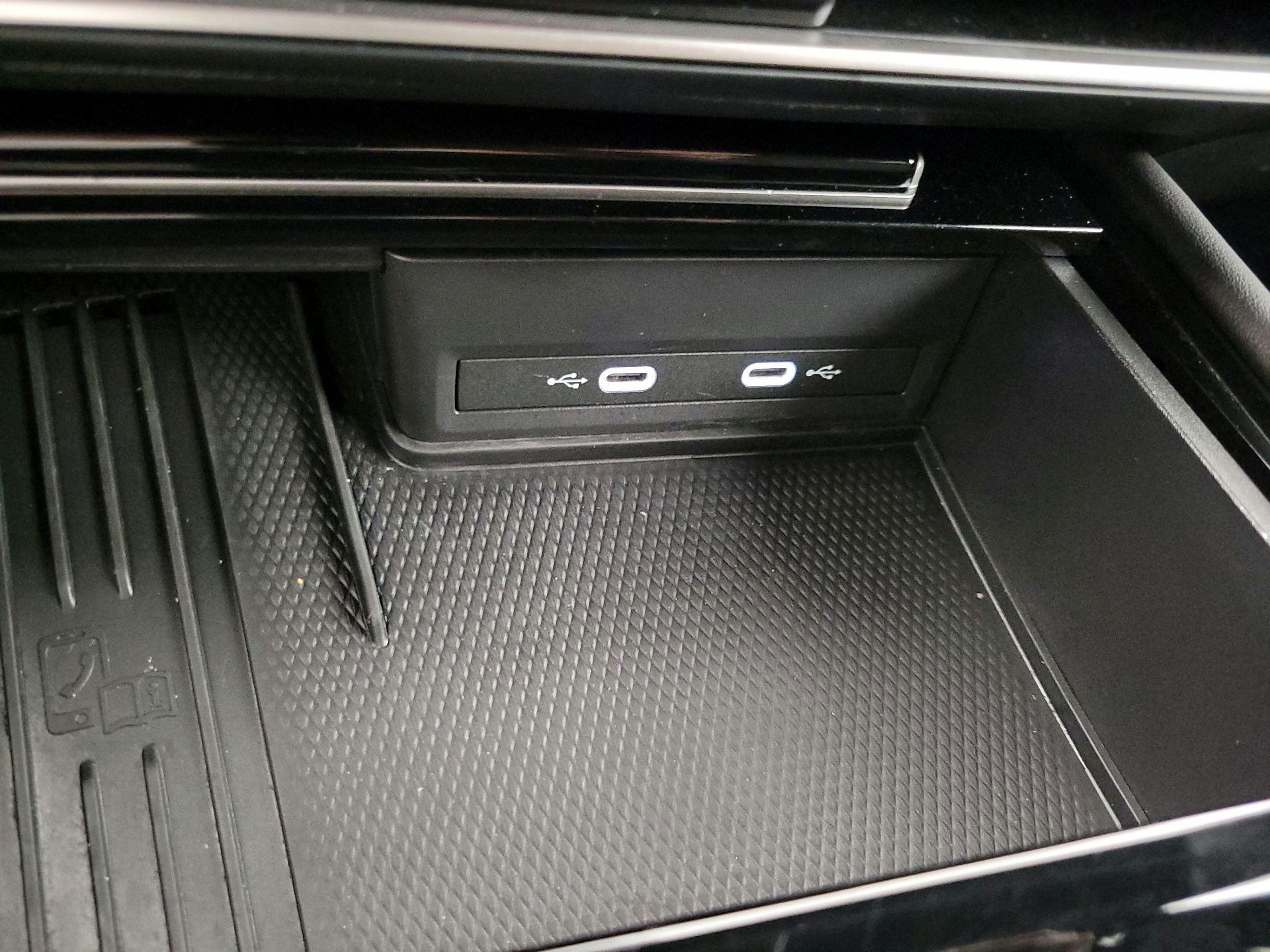 Thumbnail: 2025 Volkswagen Atlas - 18