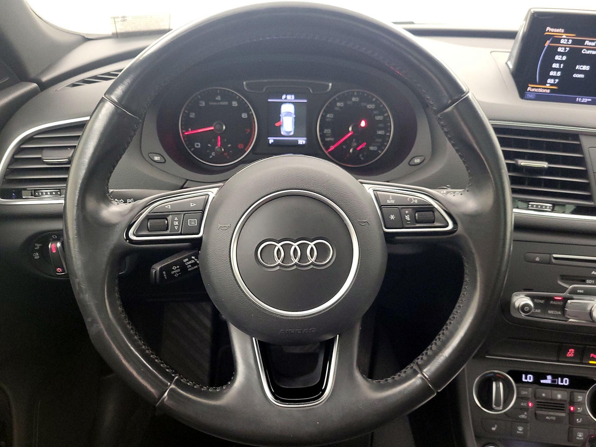 Thumbnail: 2016 Audi Q3 - 10