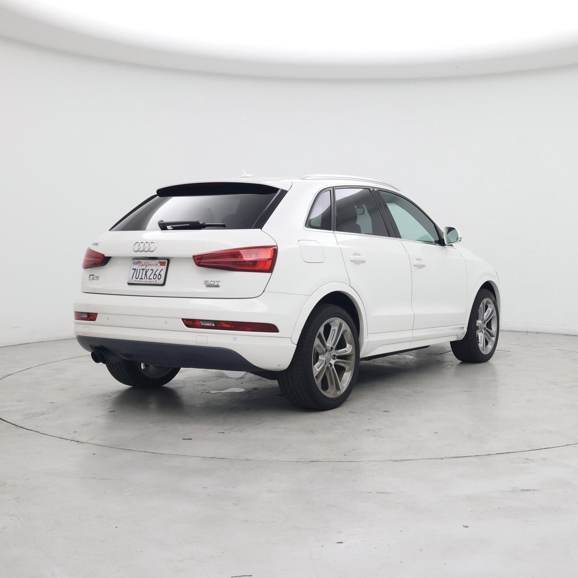 Thumbnail: 2016 Audi Q3 - 8