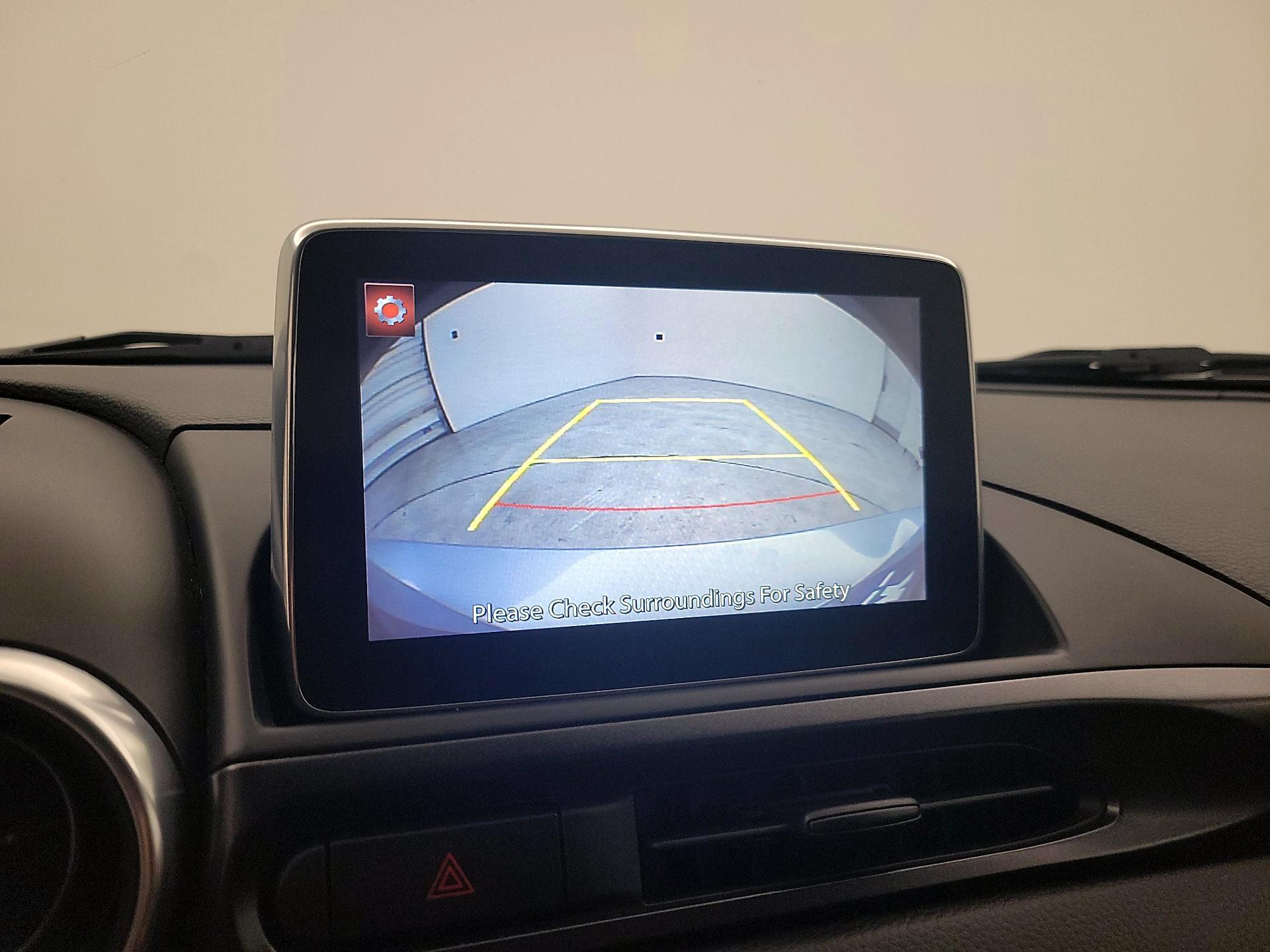 Thumbnail: 2018 Fiat 124 Spider - 14