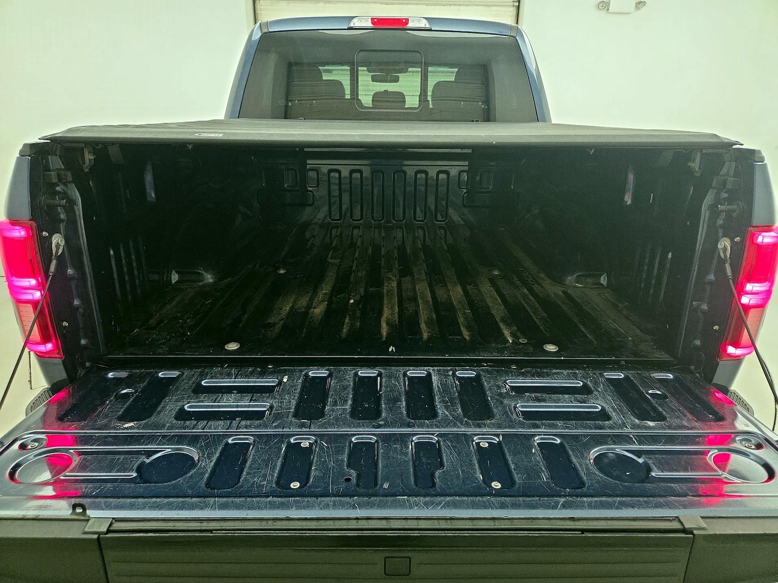 2020 Ford F-150 Lariat - Photo 23