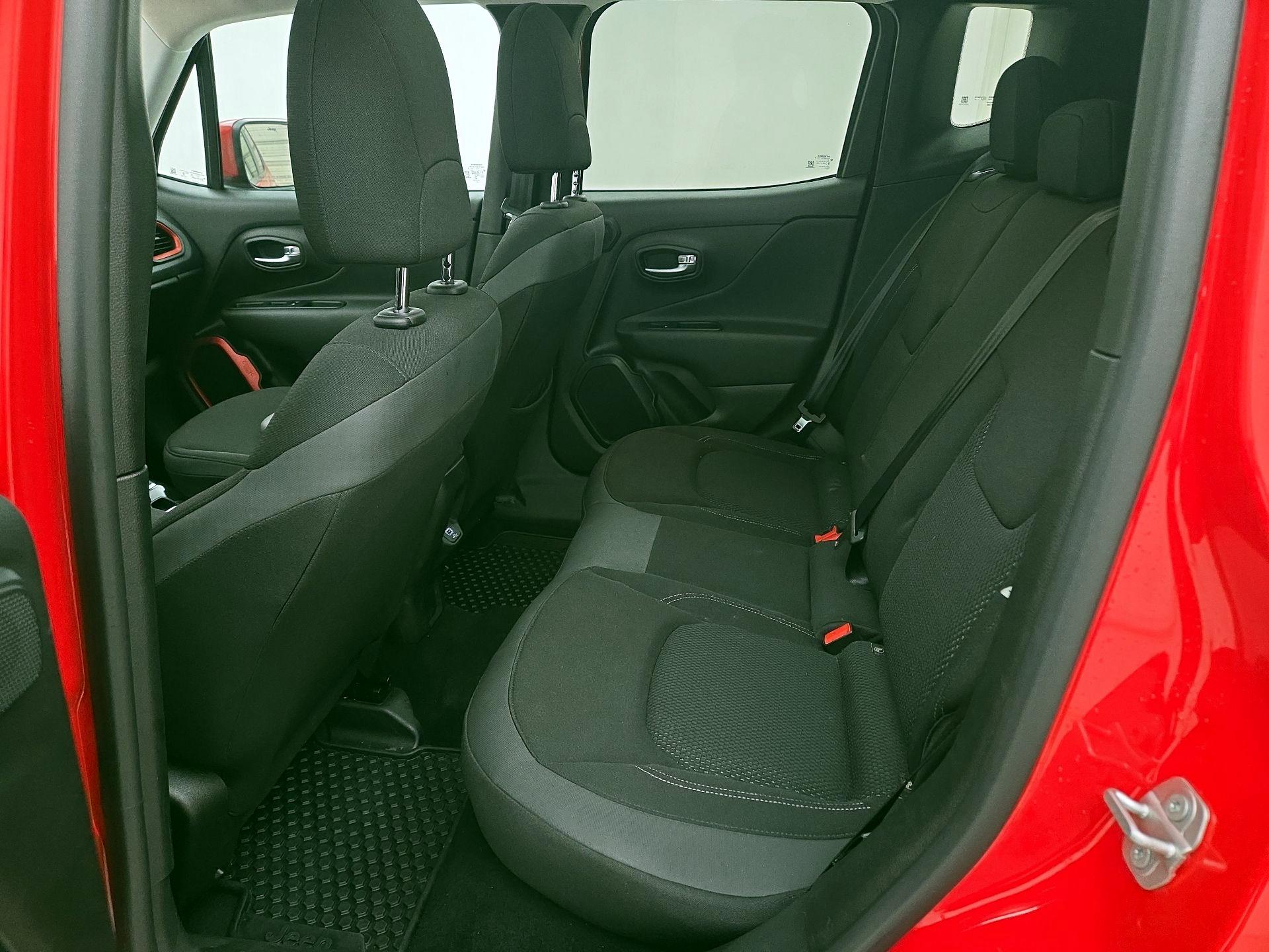 Thumbnail: 2022 Jeep Renegade - 20