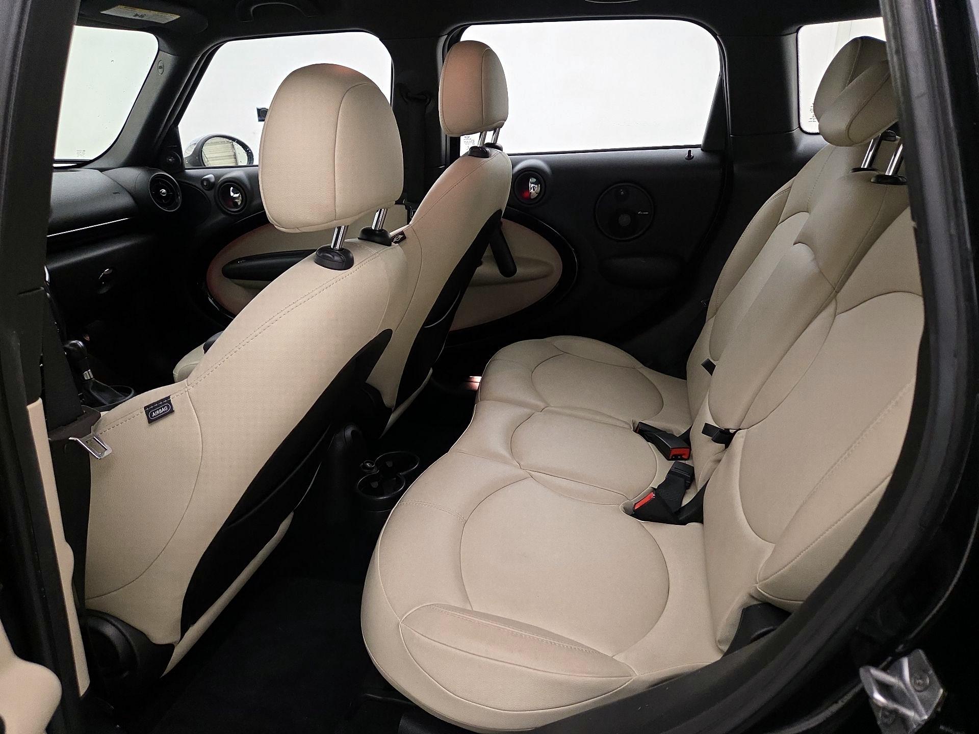 Thumbnail: 2016 MINI Cooper Countryman - 17