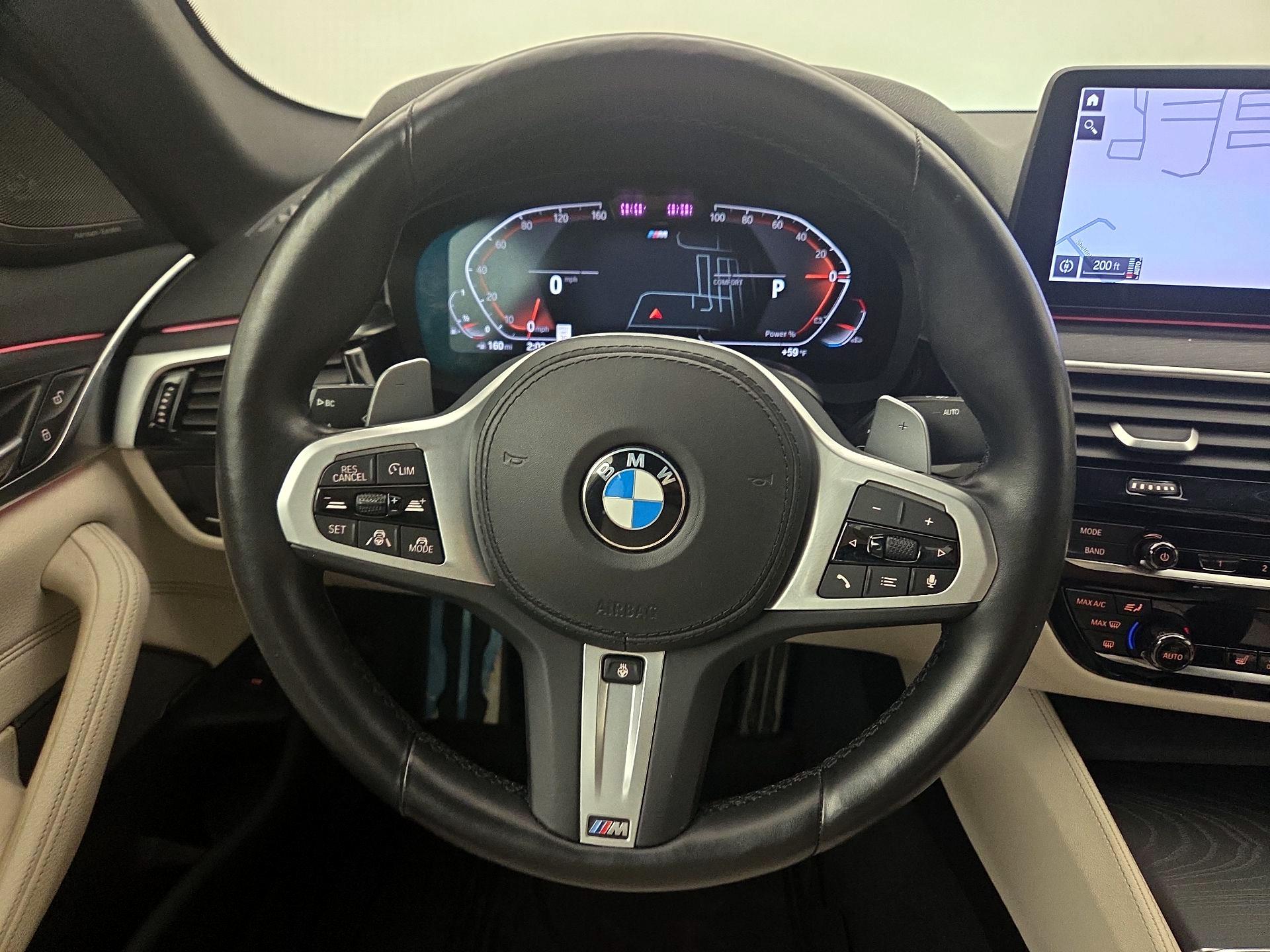 Thumbnail: 2021 BMW 5 Series - 10