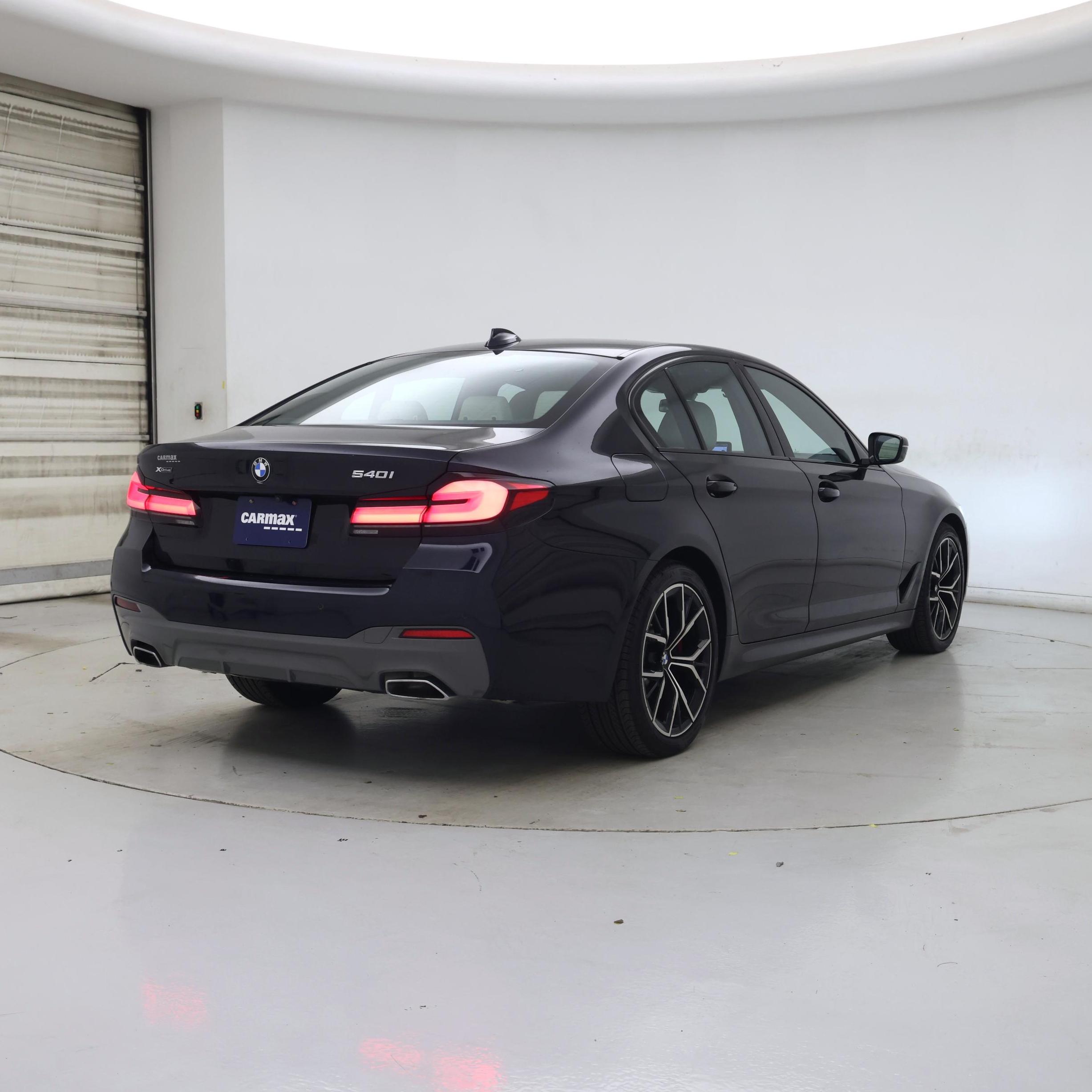 Thumbnail: 2021 BMW 5 Series - 8