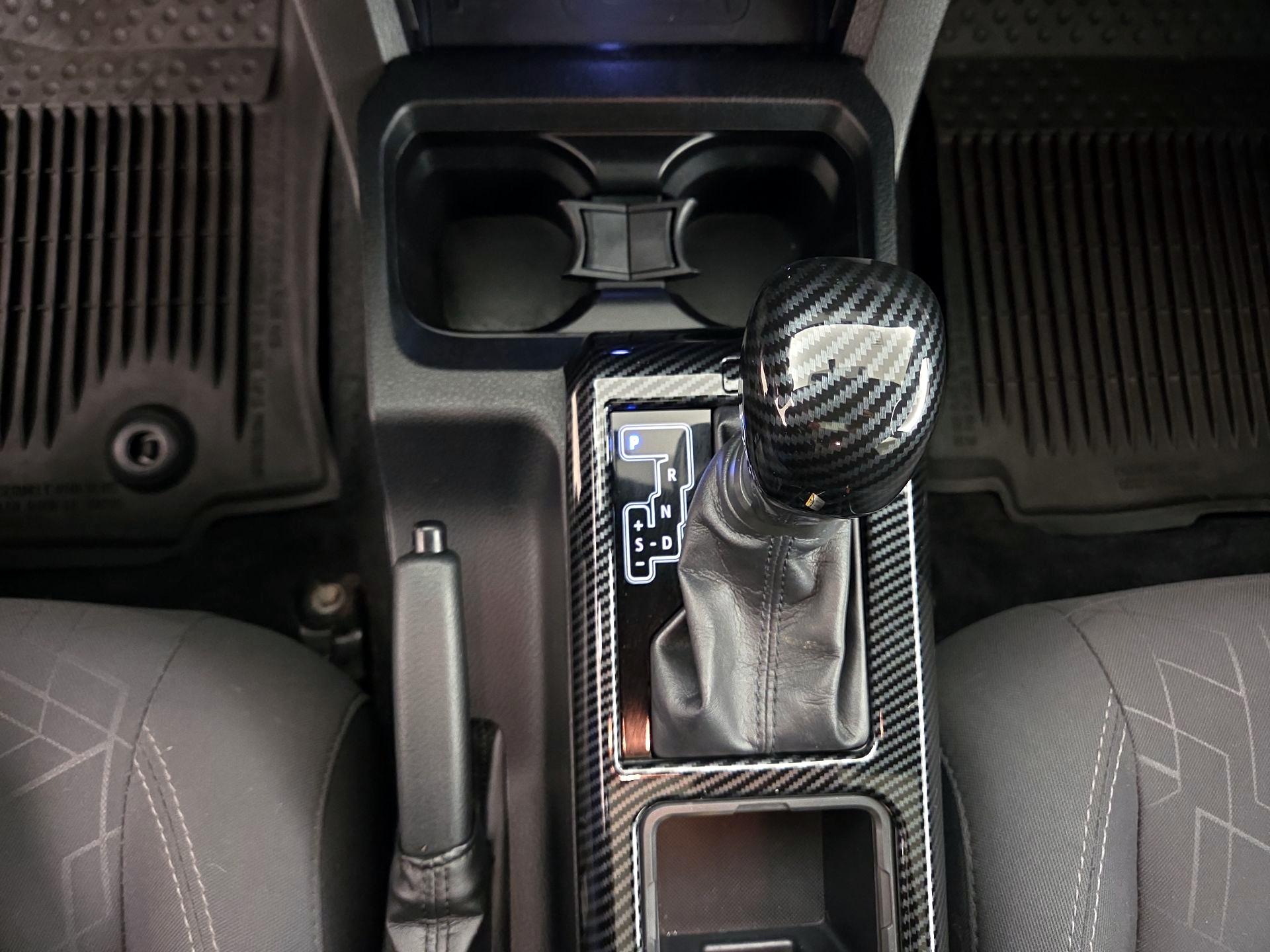 Thumbnail: 2017 Toyota Tacoma - 18