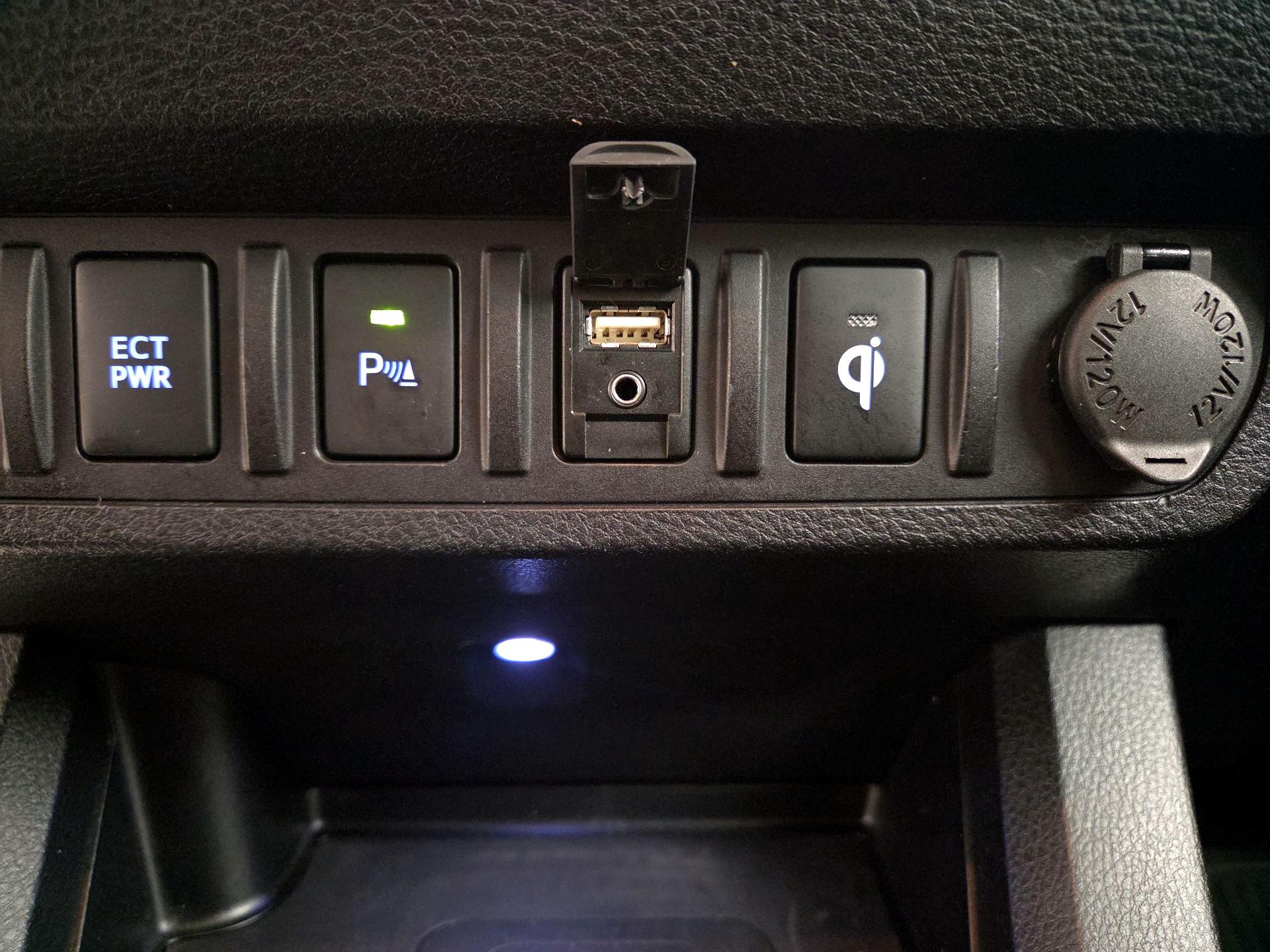 Thumbnail: 2017 Toyota Tacoma - 19