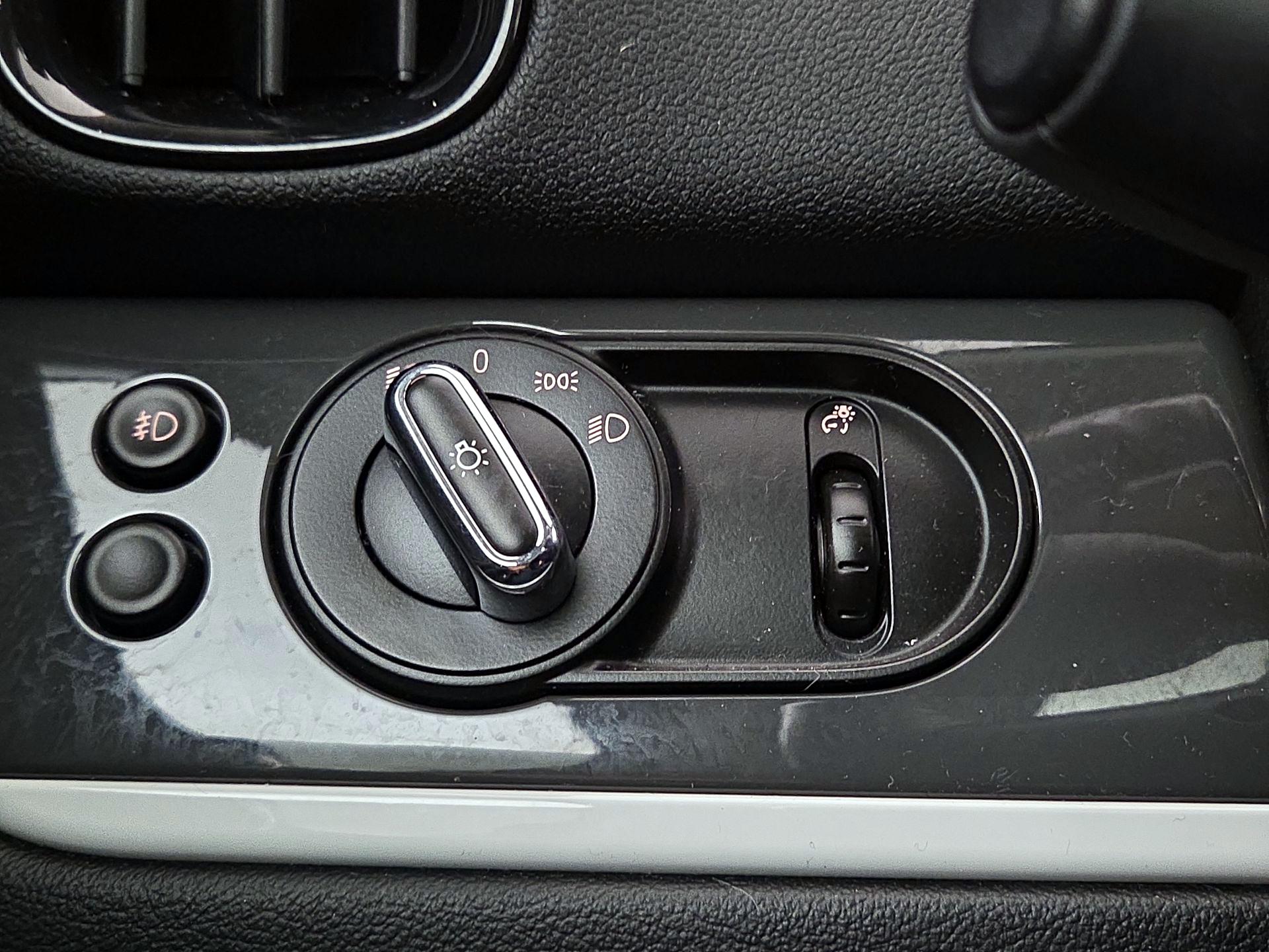 Thumbnail: 2018 MINI Cooper Countryman - 11
