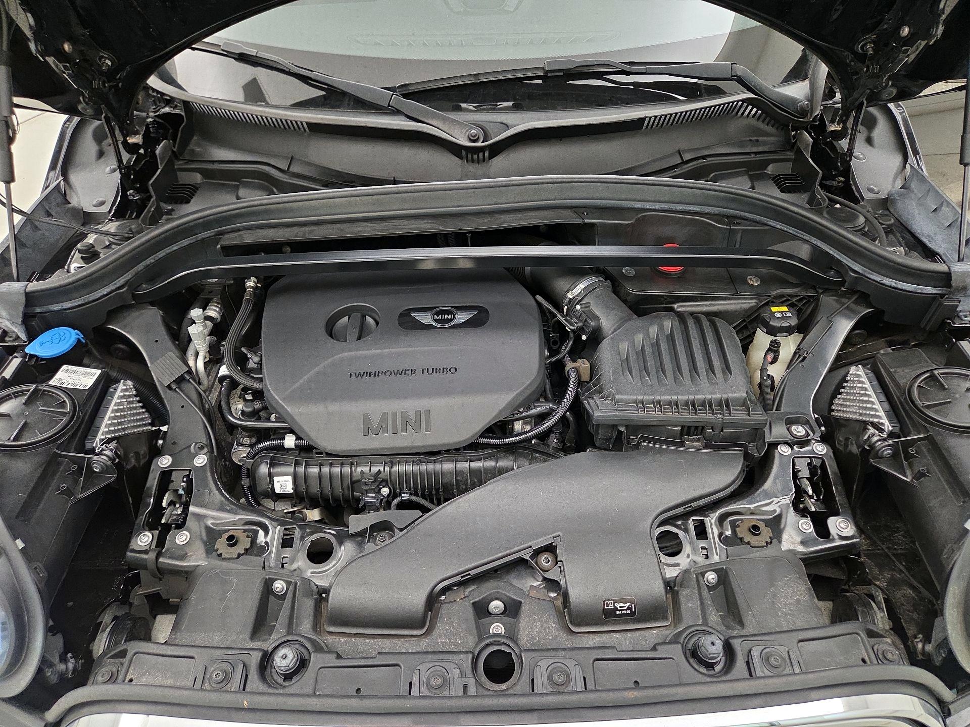Thumbnail: 2018 MINI Cooper Countryman - 19