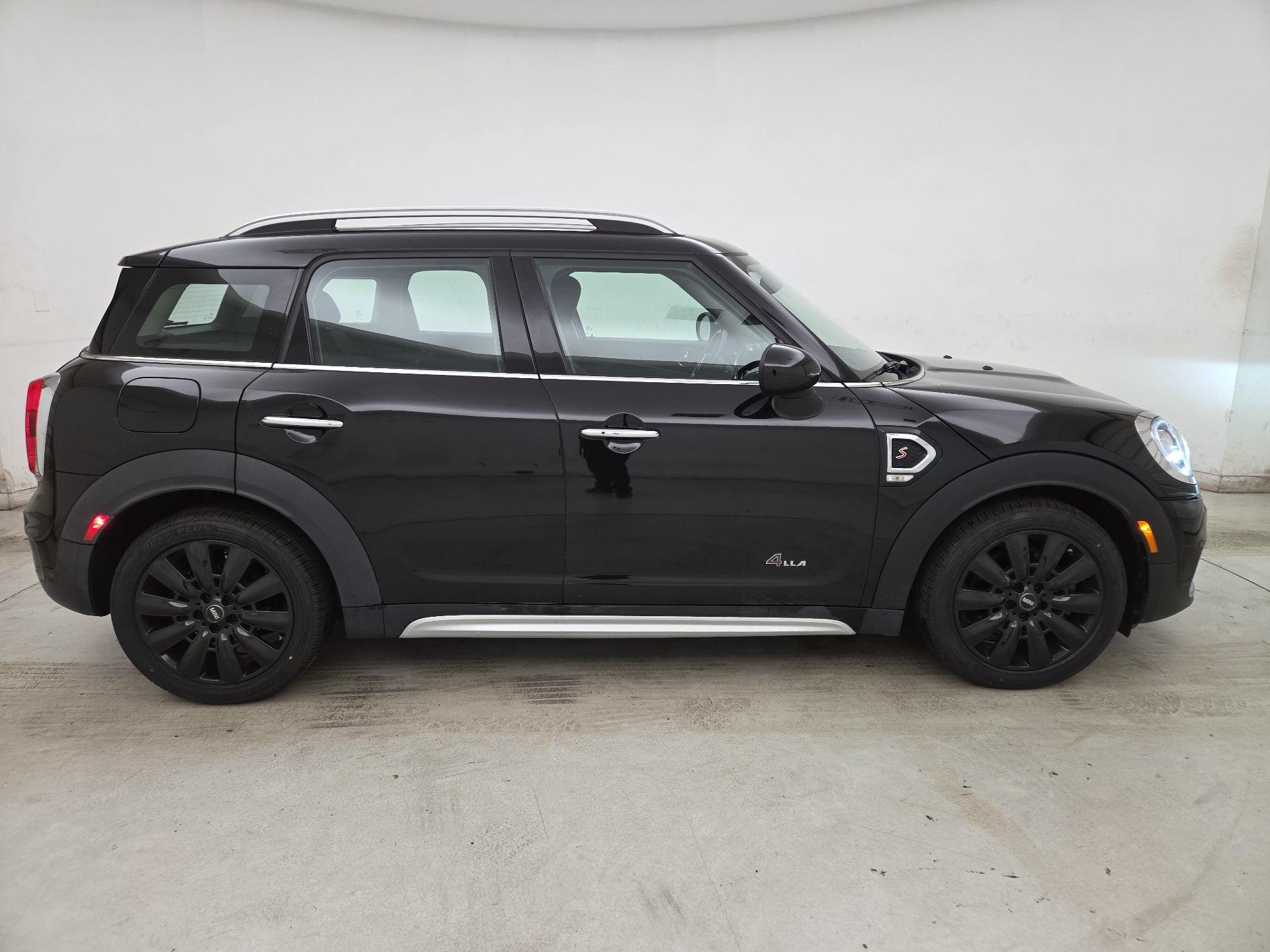 Thumbnail: 2018 MINI Cooper Countryman - 4