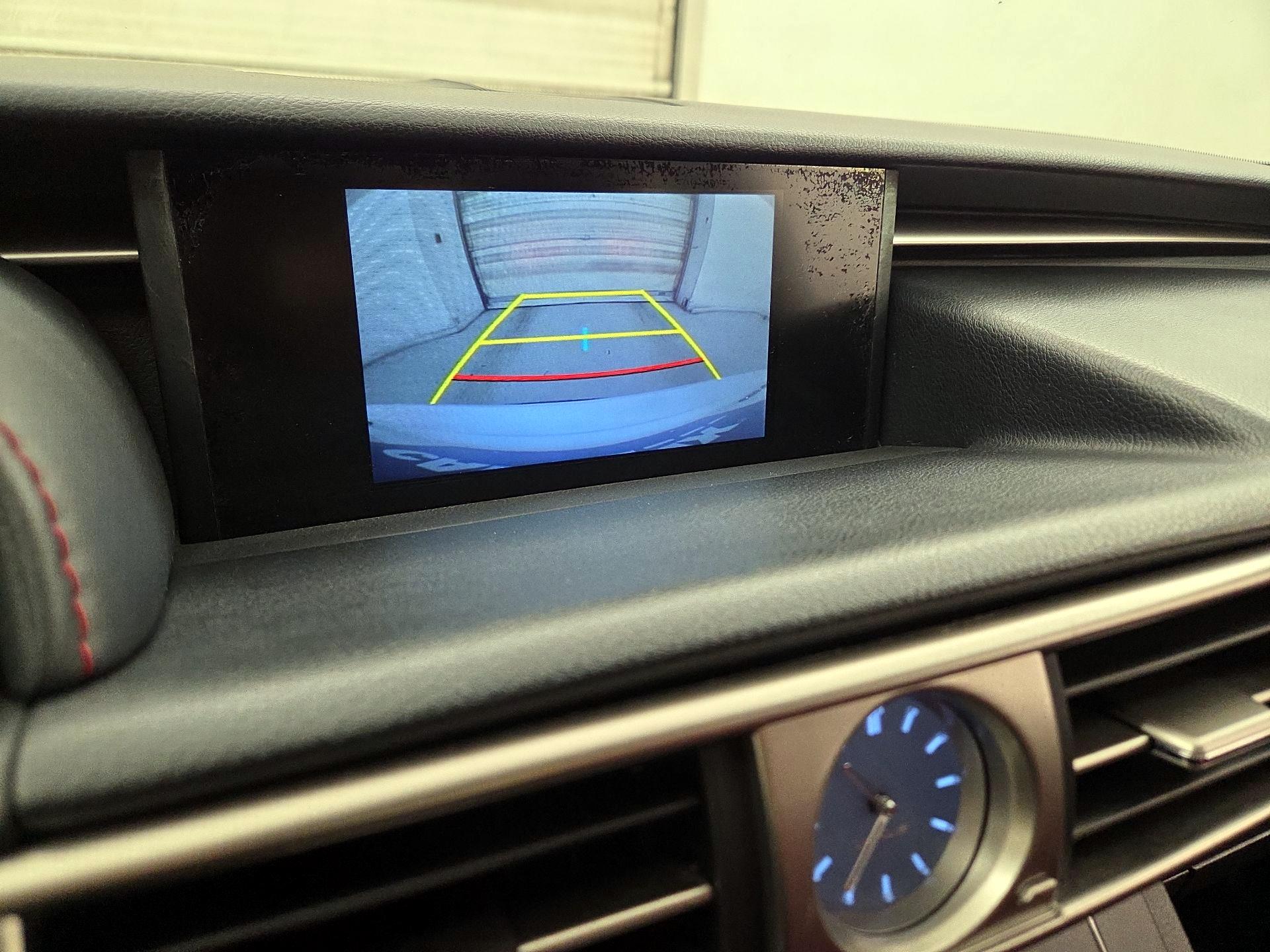 Thumbnail: 2015 Lexus IS - 15