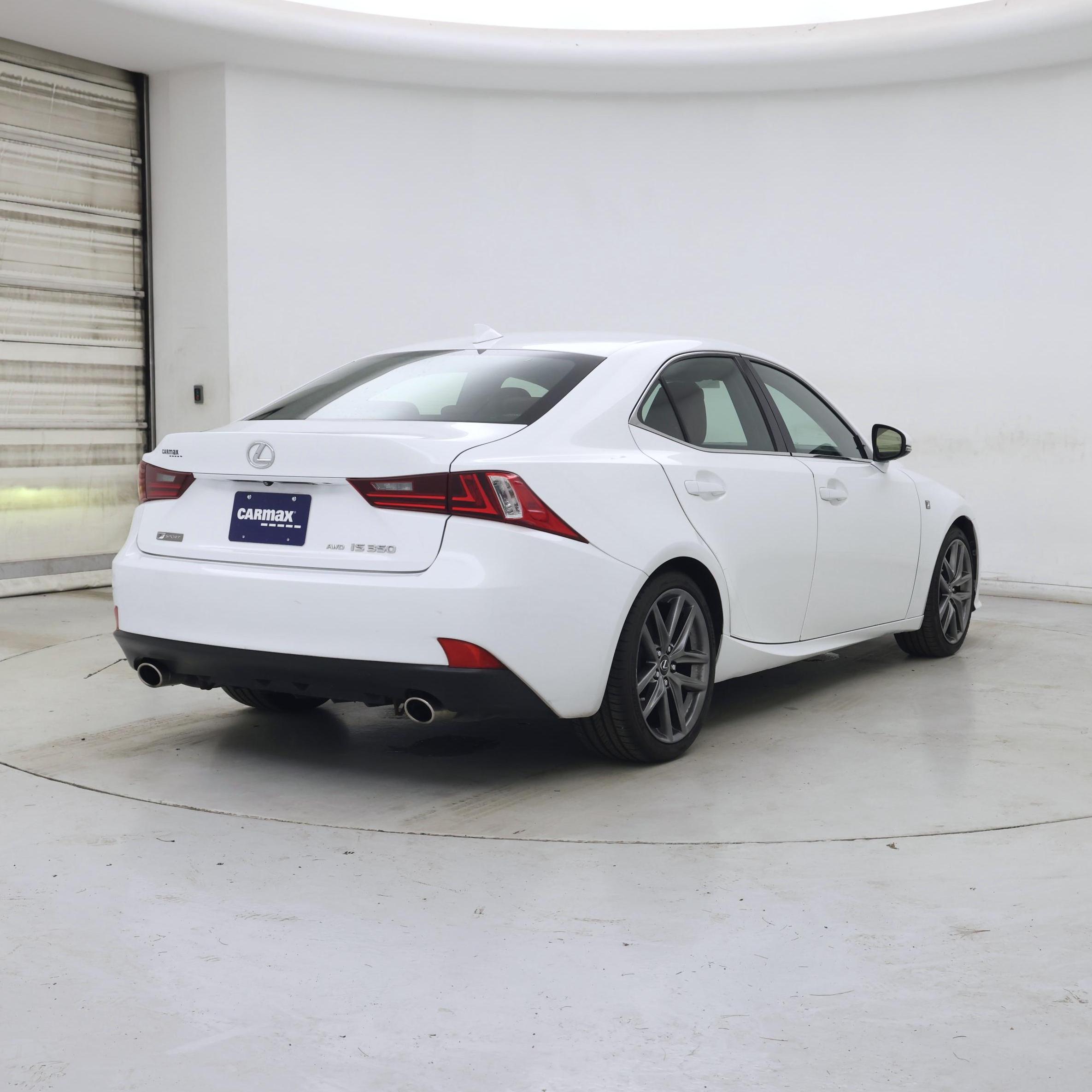 Thumbnail: 2015 Lexus IS - 8