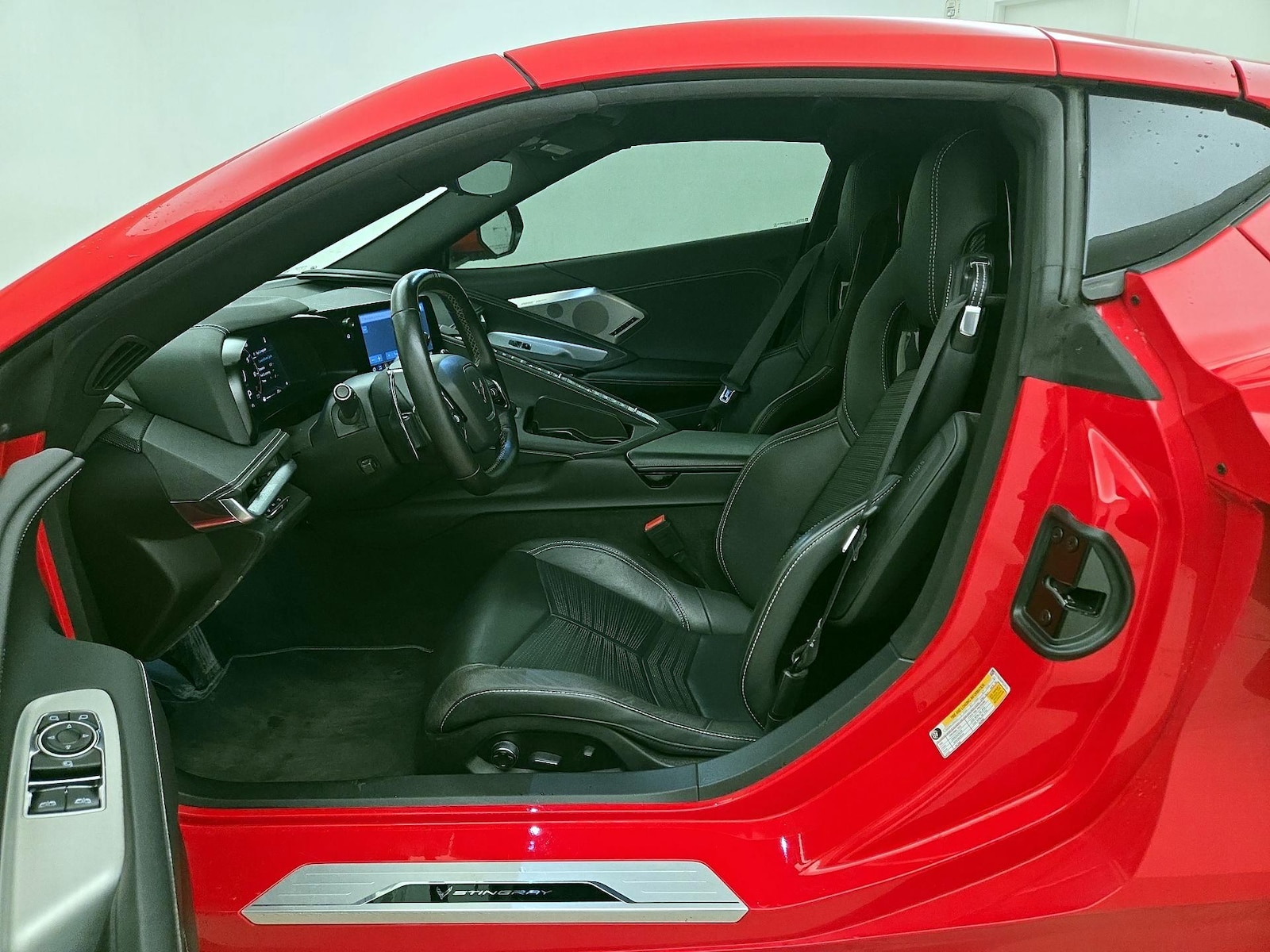 2023 Chevrolet Corvette 2LT - Photo 12