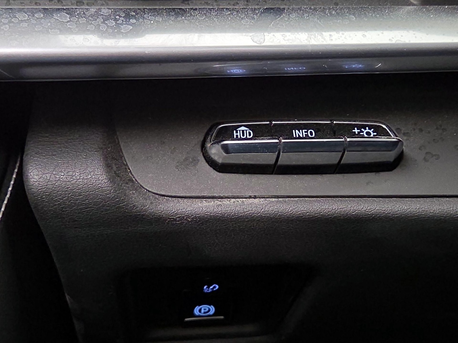 2023 Chevrolet Corvette 2LT - Photo 14