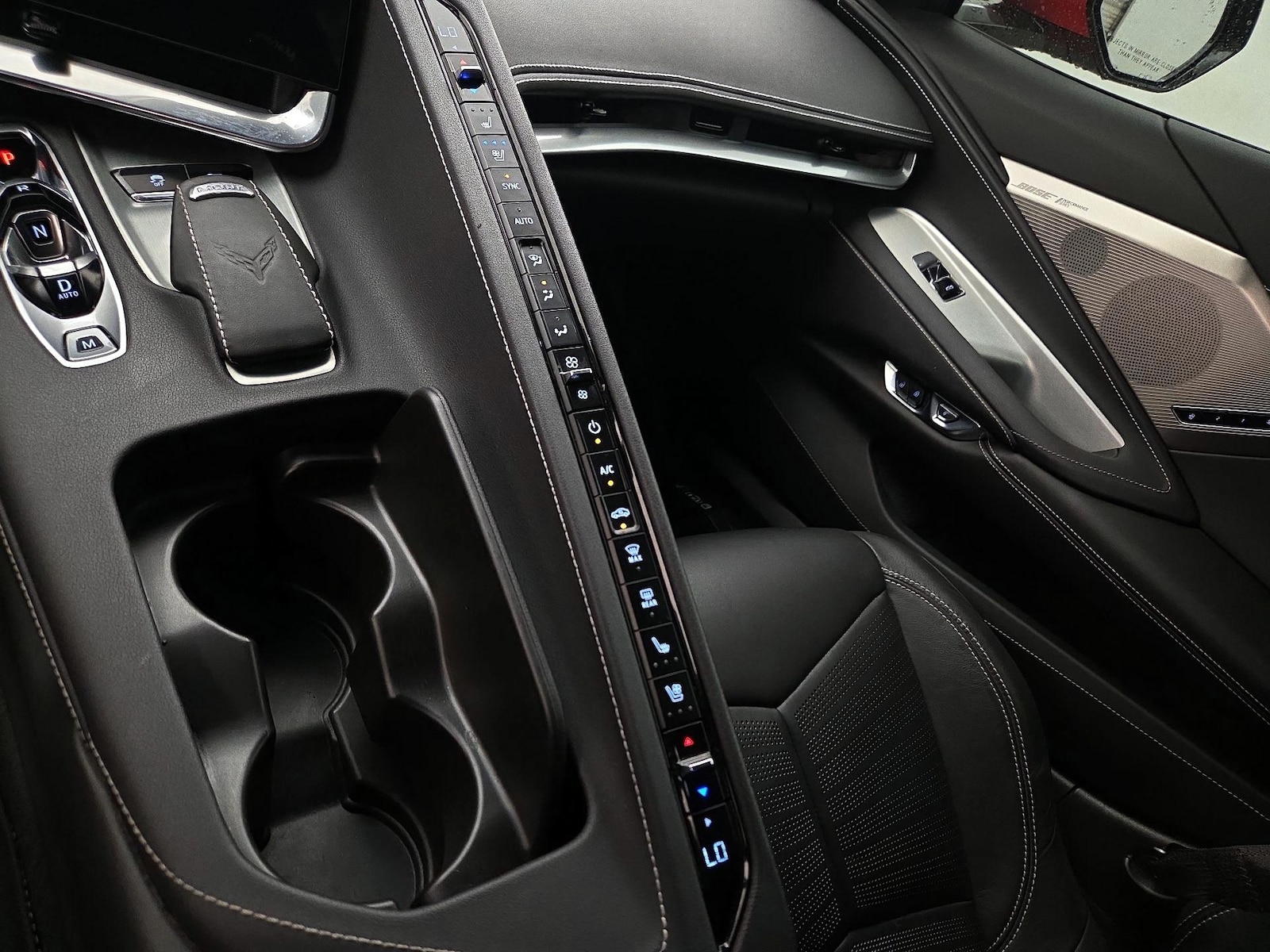 2023 Chevrolet Corvette 2LT - Photo 18